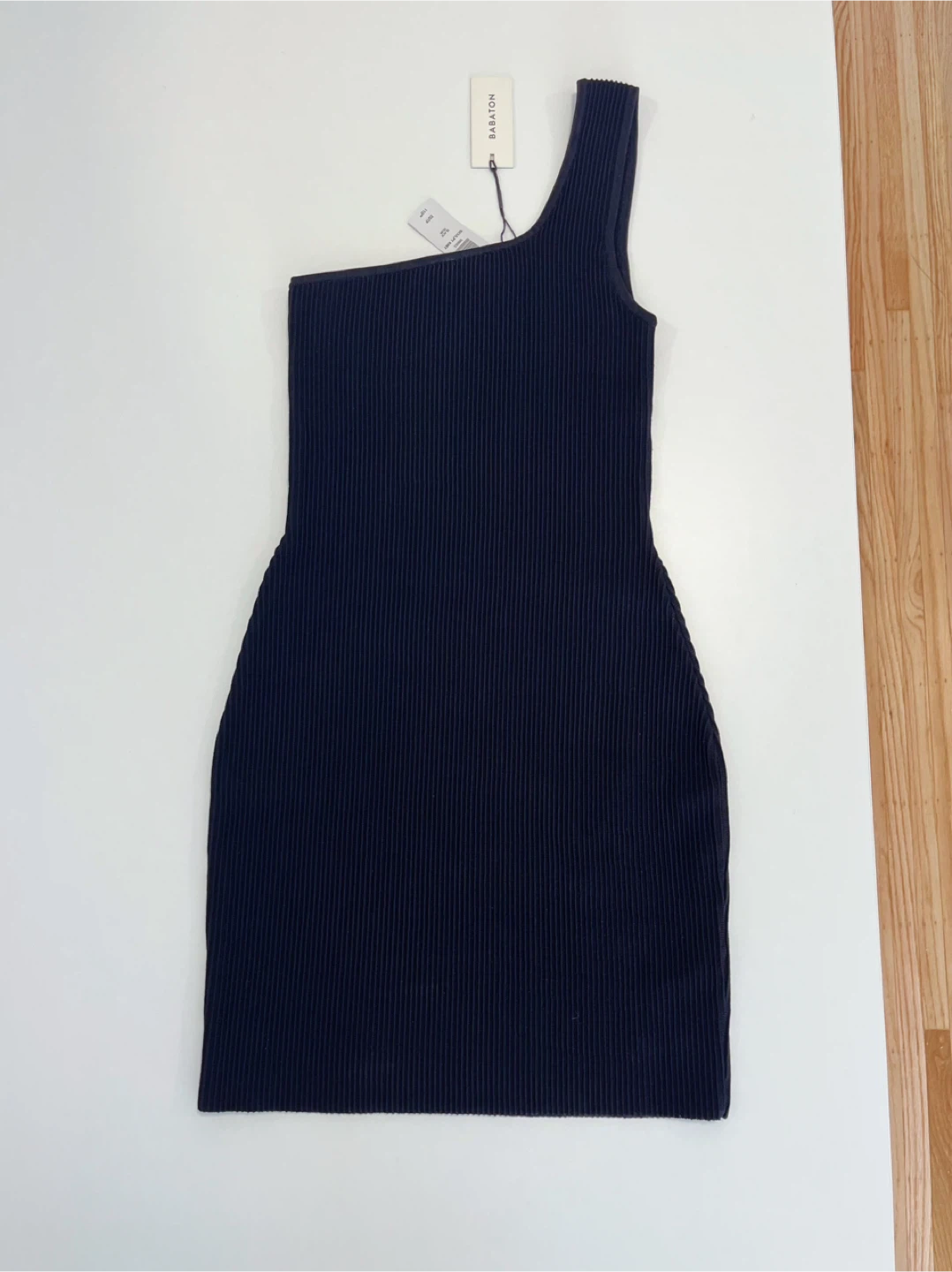 Brand new Babaton Sculpt Knit One-Shoulder Dress - photo 3
