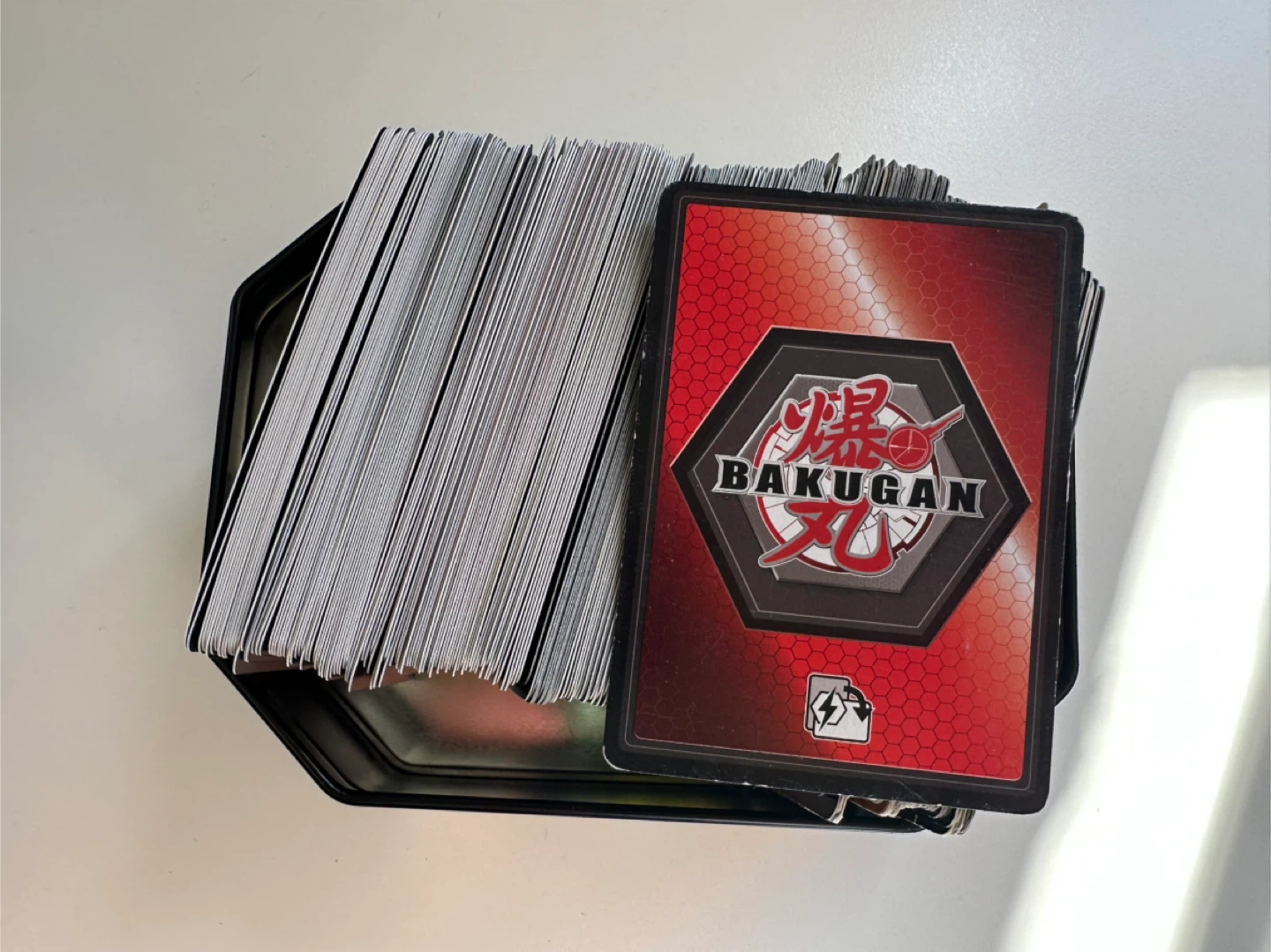 100’s of TCG Cards (Union Arena, LoL, Bakugan, etc) - photo 4