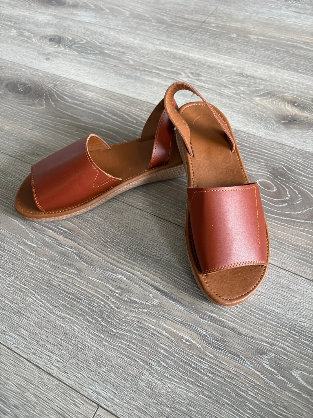 Size 7 Brown Faux Leather Slingback Sandals - photo 4