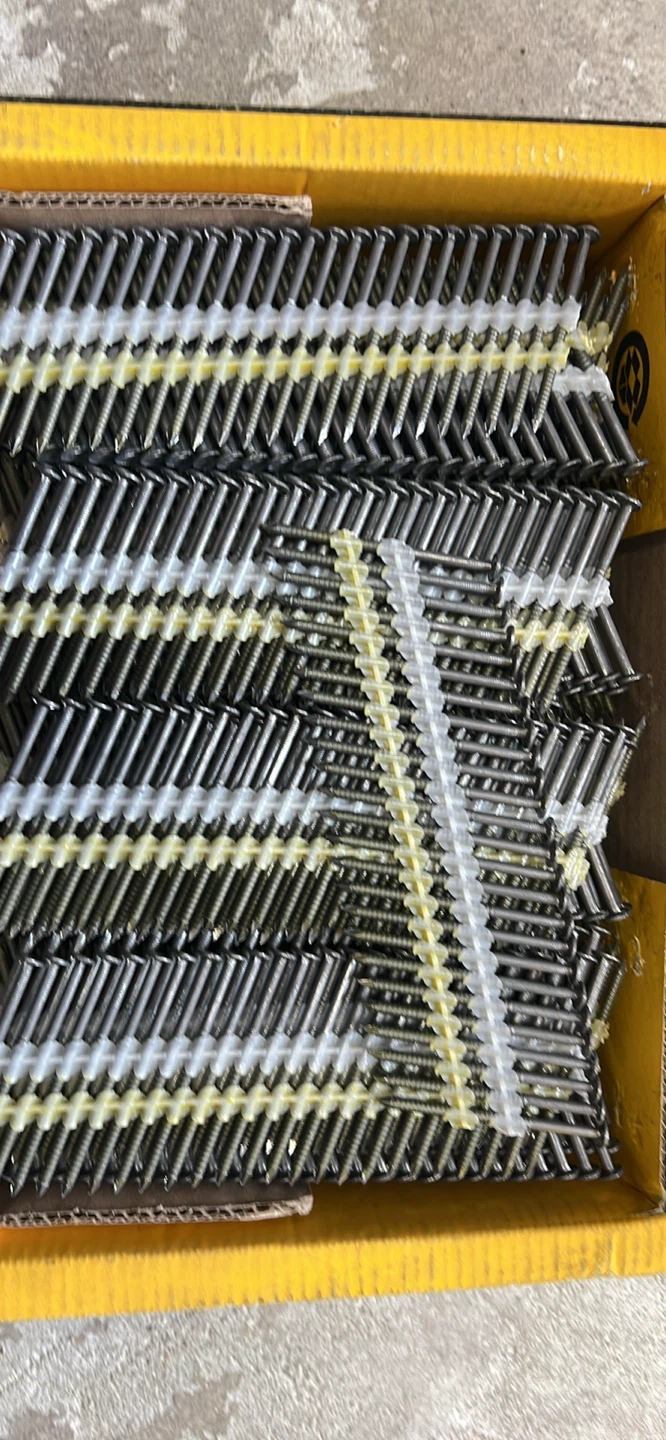 DEWALT 21° Round Head Nails - photo 3