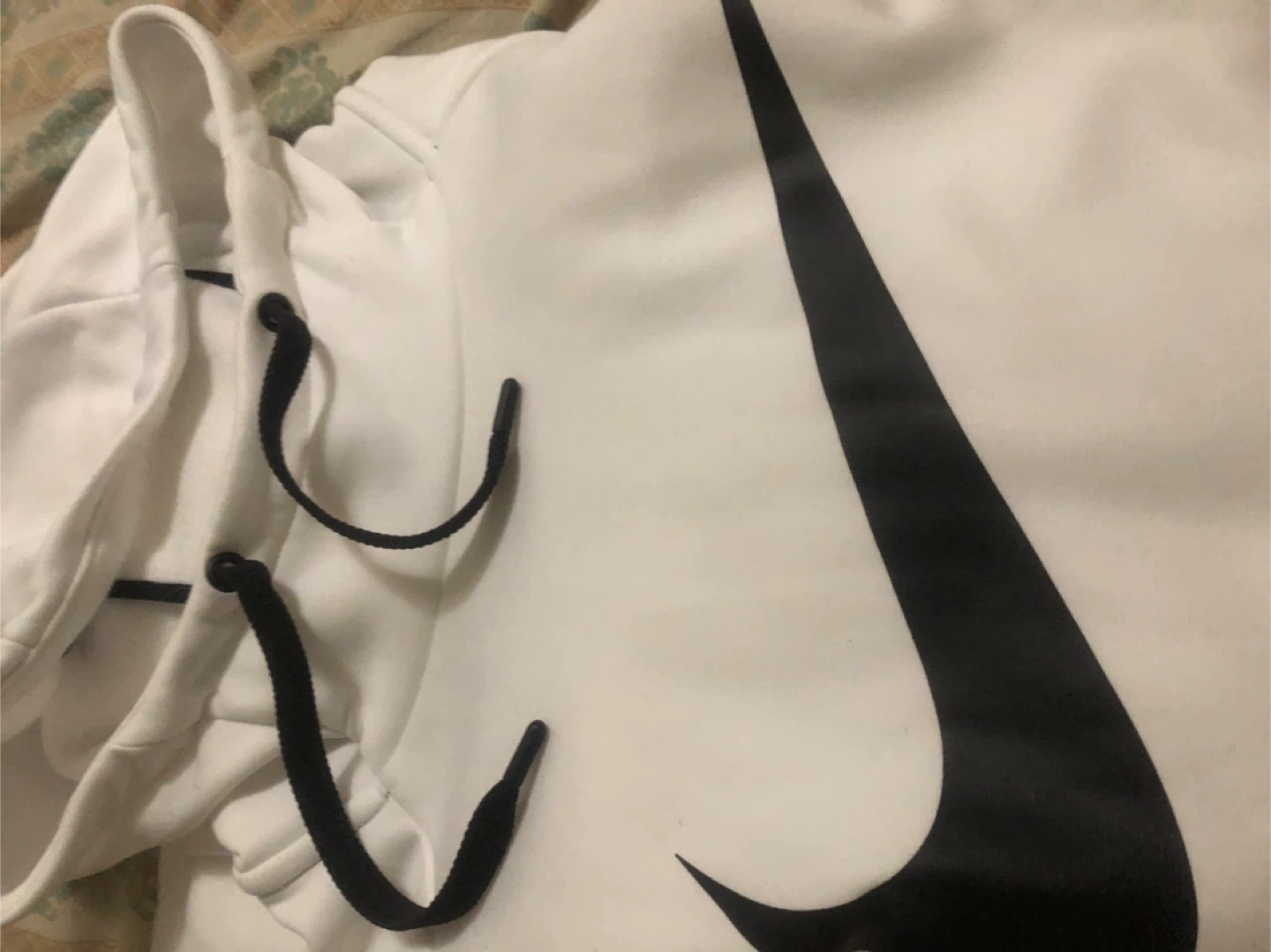 Brand New-Nike Dri-FIT White Hoodie - Size XL - photo 3
