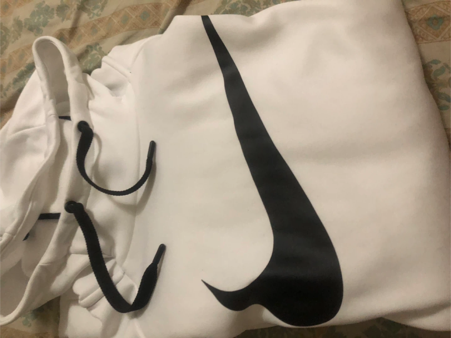 Brand New-Nike Dri-FIT White Hoodie - Size XL - photo 2