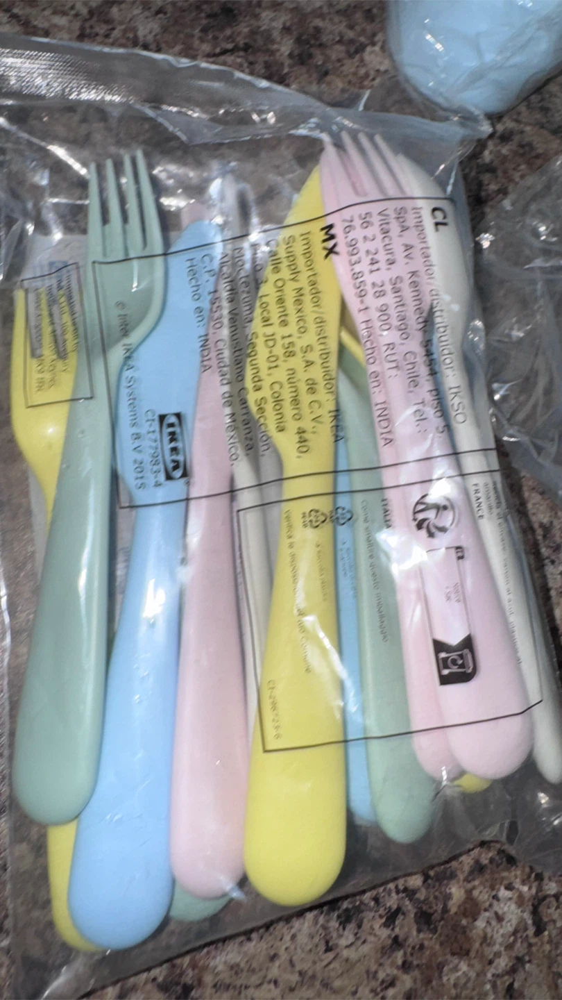 IKEA KALAS Pastel Plastic Children's Dinnerware Set - photo 3