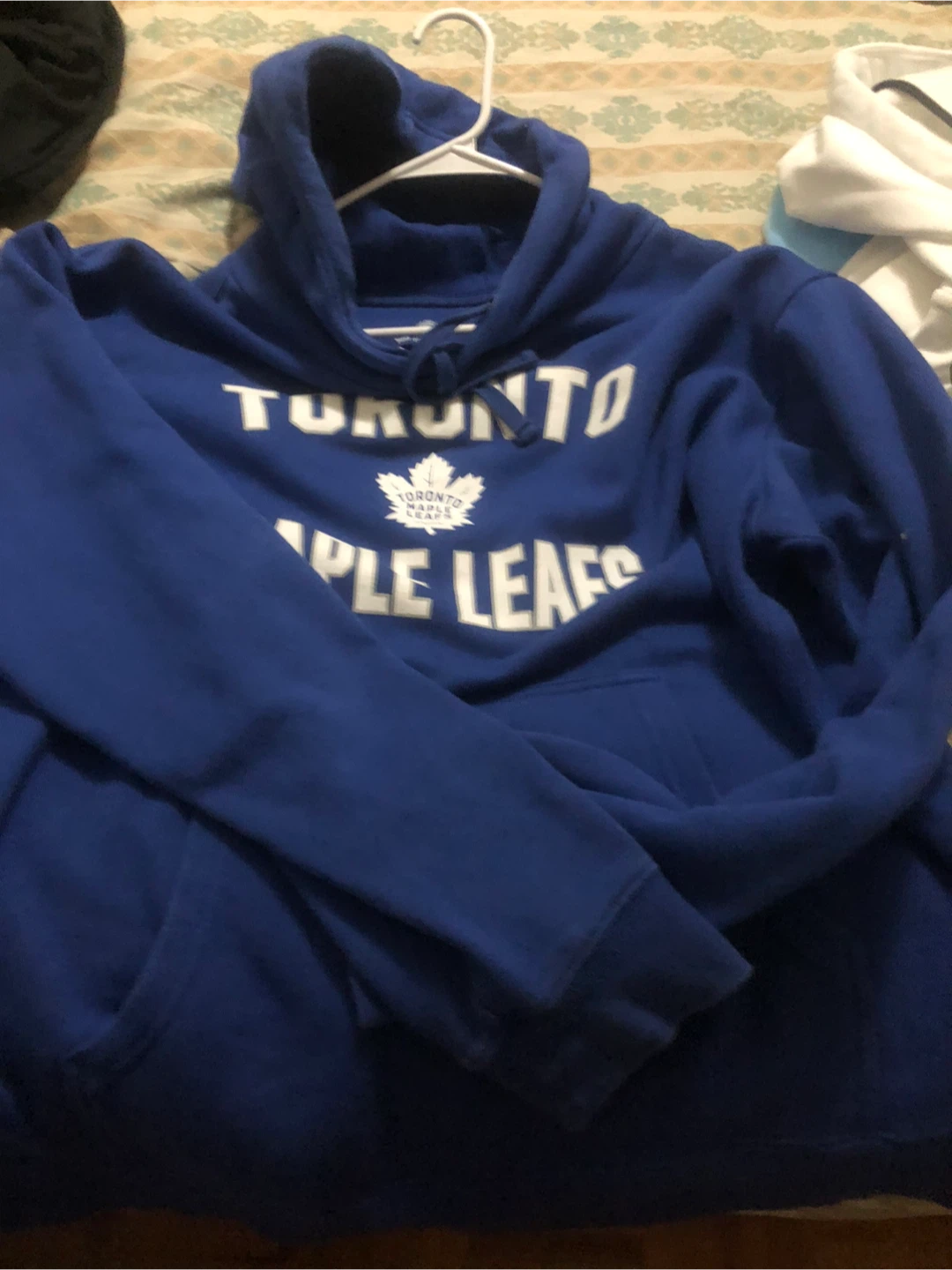 Toronto Maple Leafs Hoodie 2XL Size!