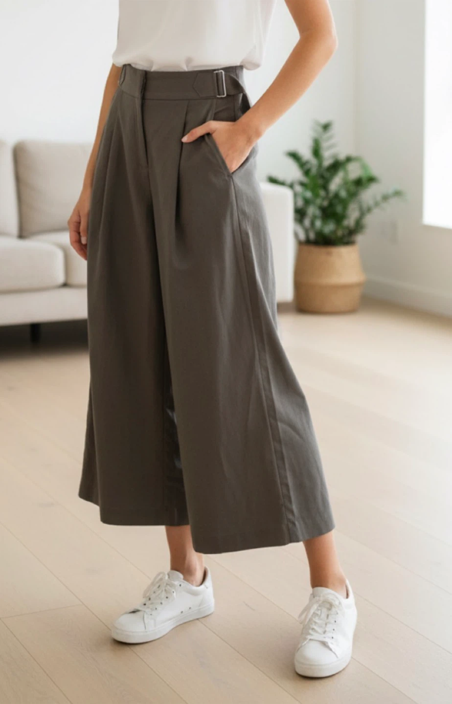 H&M Edition Wide Leg Pants Size 6
