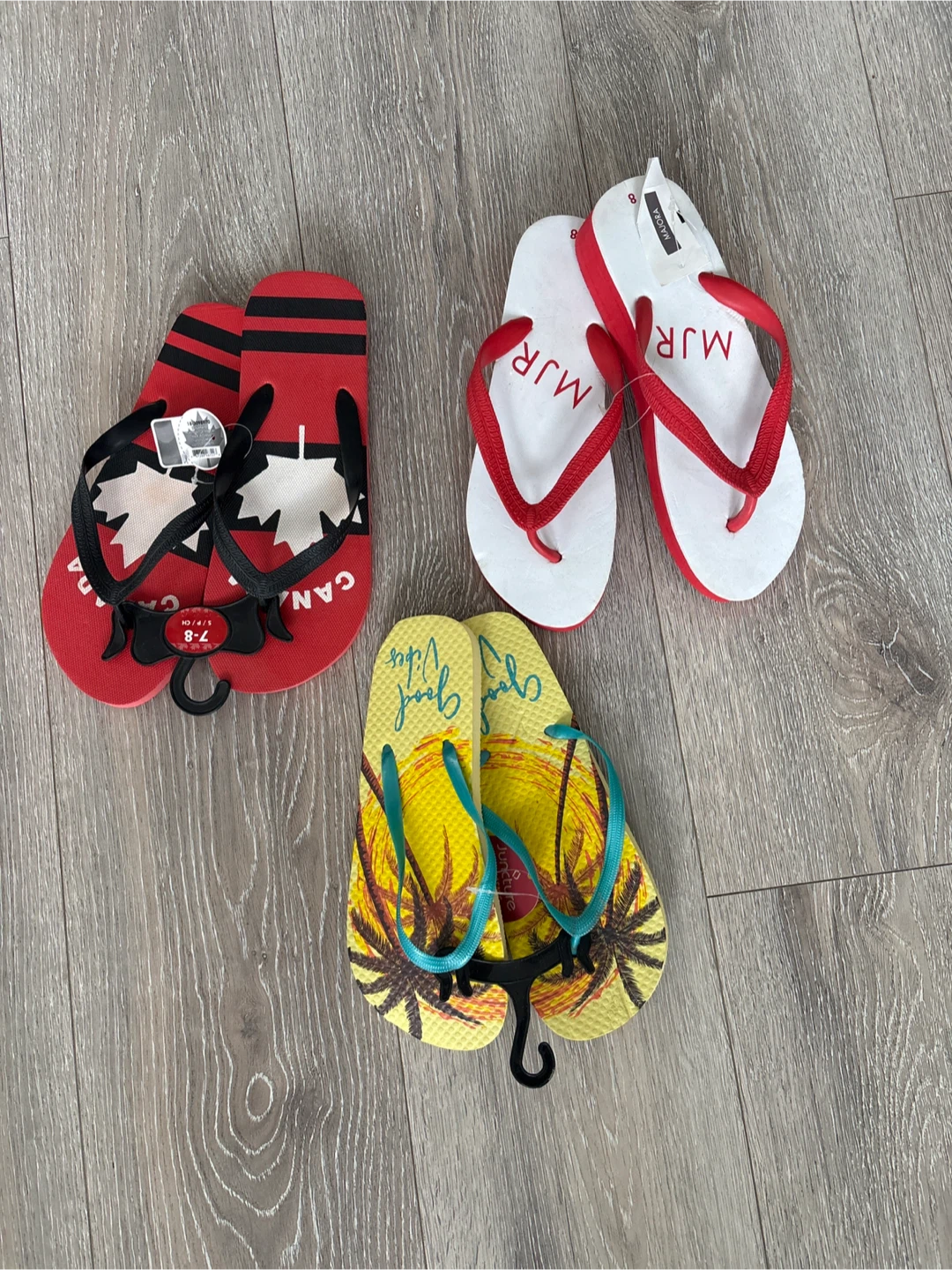Canada Maple Leaf Flip Flops - Size 7-8