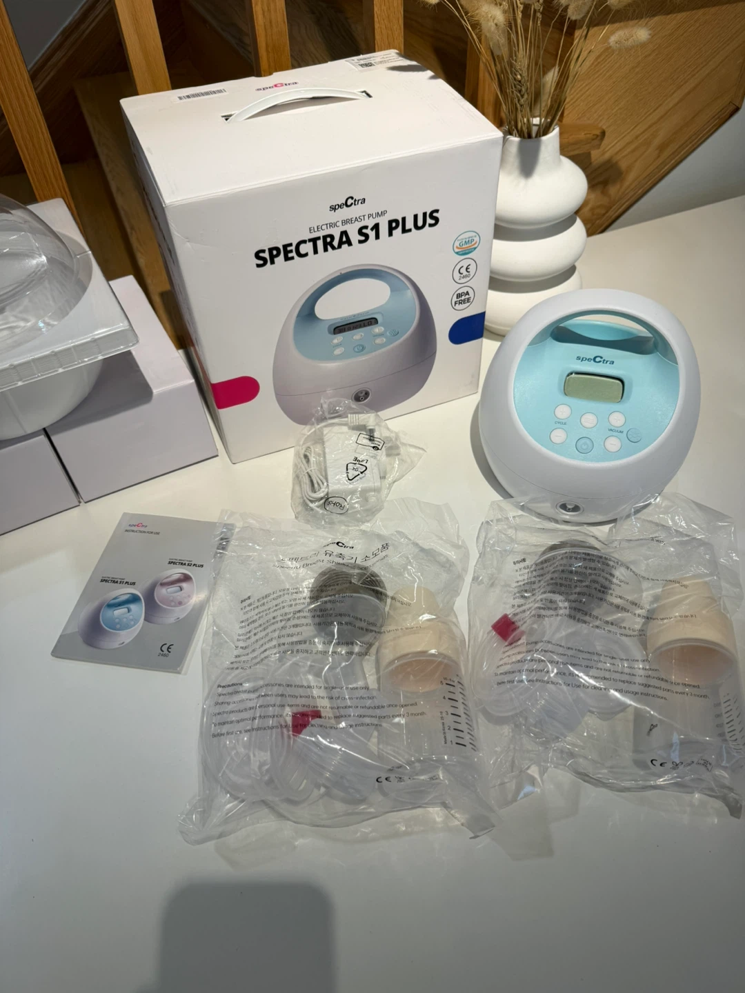 Selling brand new Spectra S1 plus hospital grade