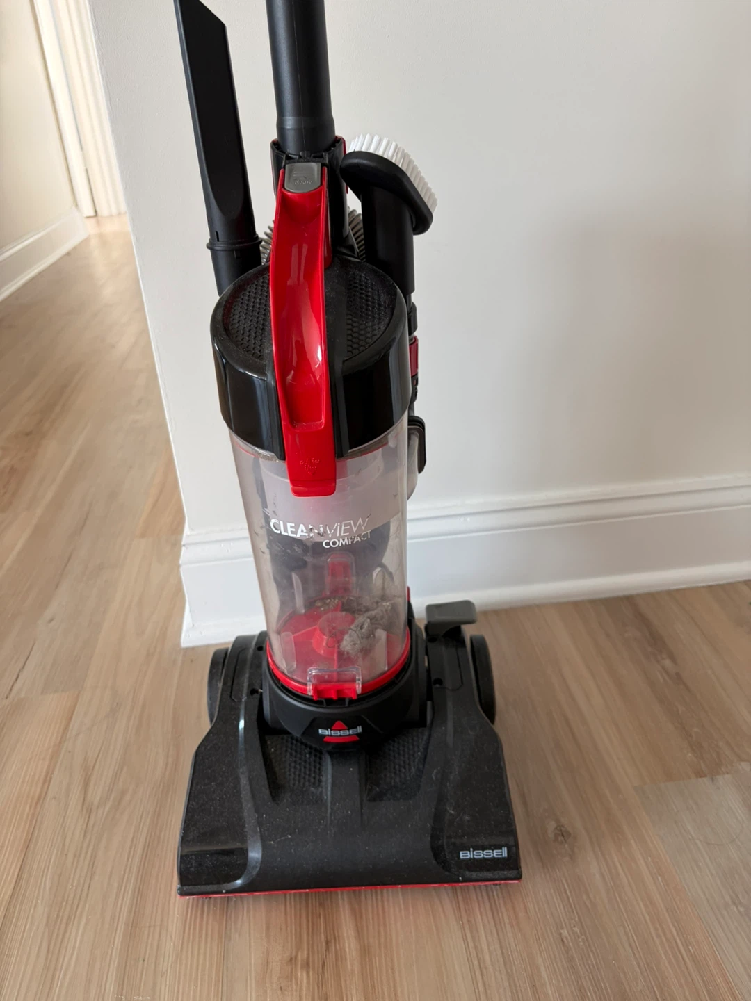 Bissell CleanView Compact Vacuum Cleaner - photo 2