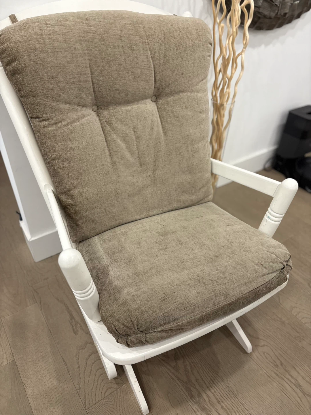 White Glider Rocking Chair with Tufted Beige Cushions - photo 5
