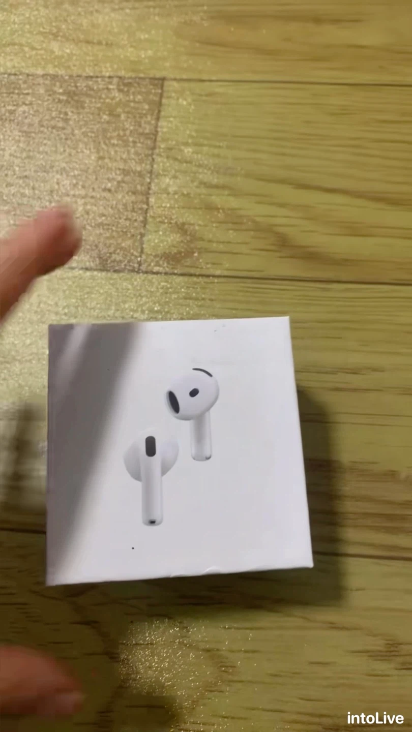 Apple AirPods 4 ANC Generation with Case - photo 3