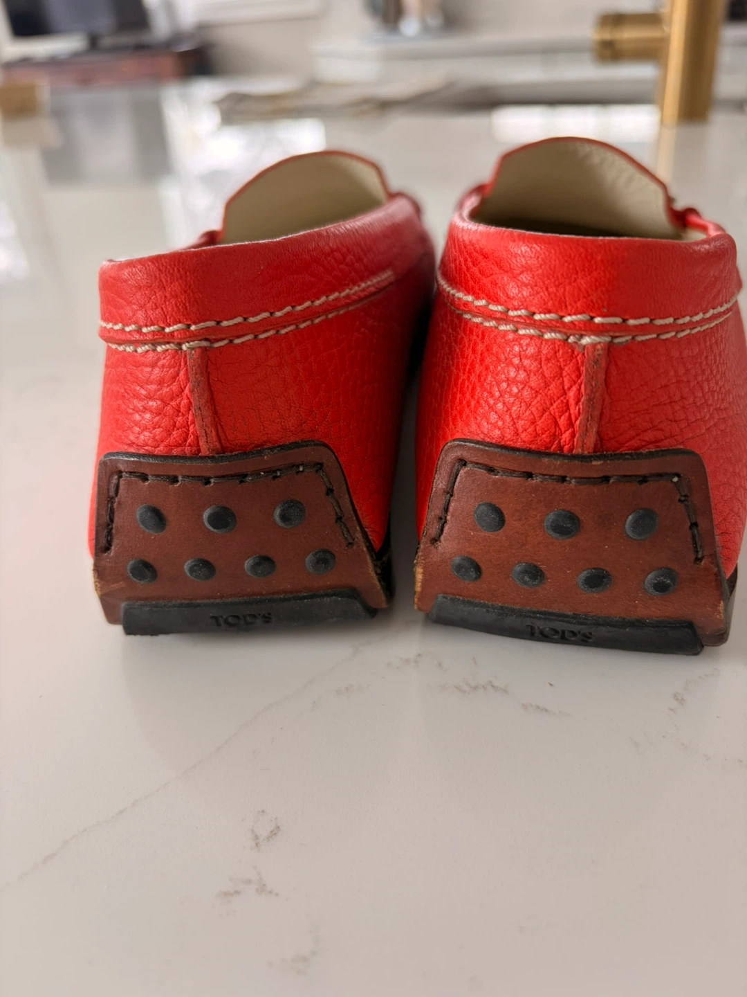 TOD'S Leather Driving Moccasins Women's Size 39 - photo 3
