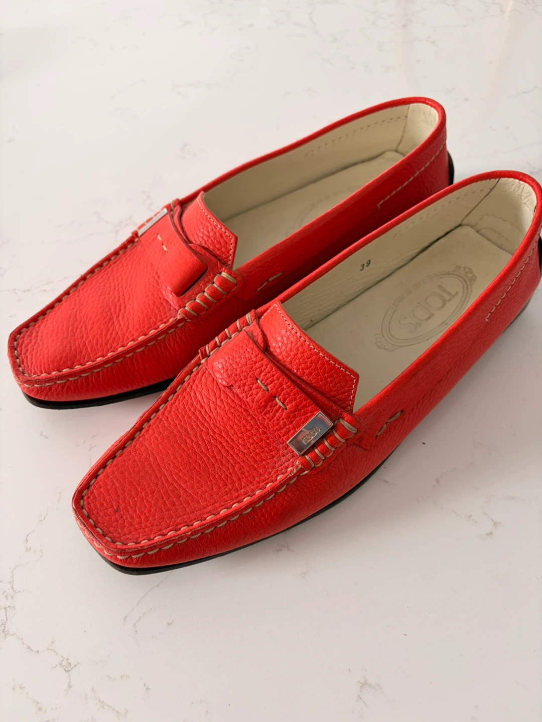 TOD'S Leather Driving Moccasins Women's Size 39