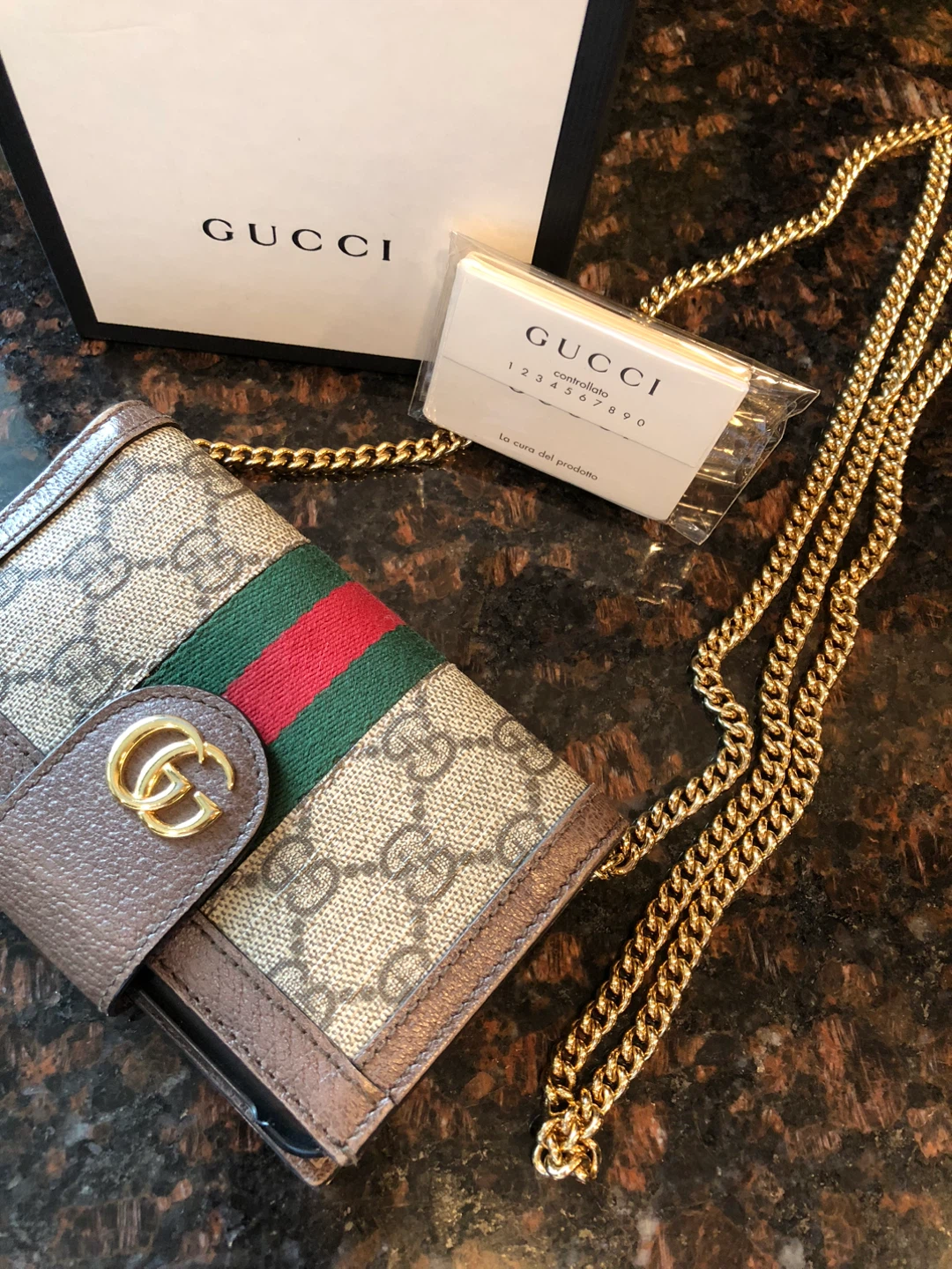 GUCCI Sherry Line iPhone Accessories