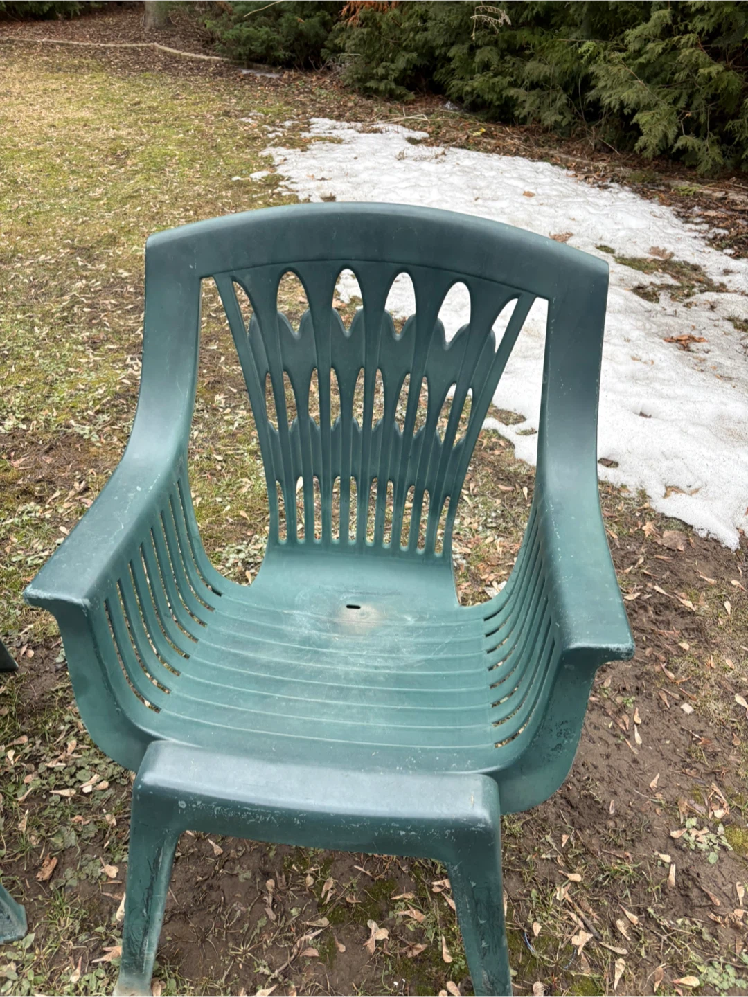 Green Plastic Patio Chairs - Set of 4 - photo 4