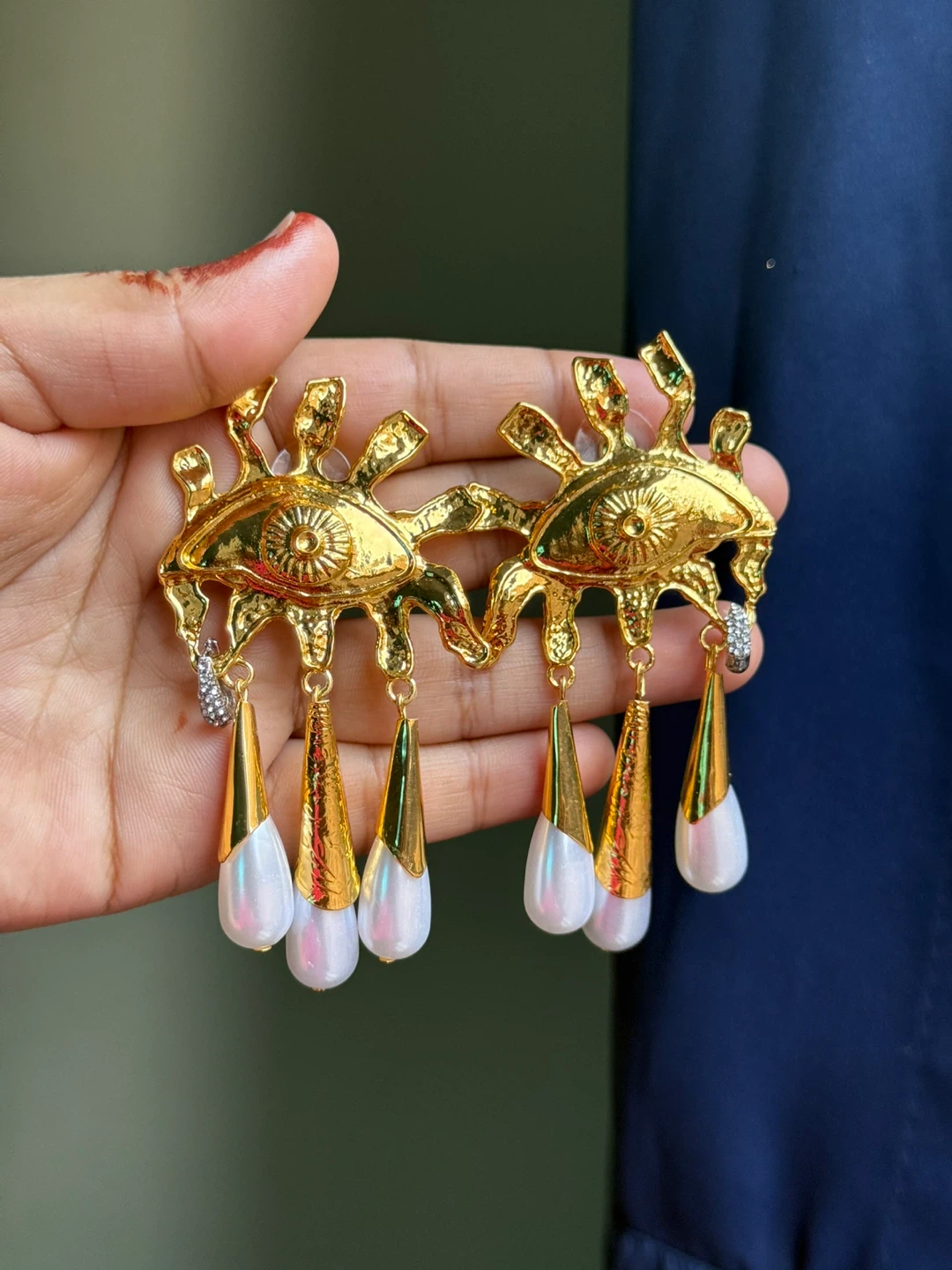 Schiaparelli Inspired Gold Eye Drop Pearl Dangle Earrings - photo 4