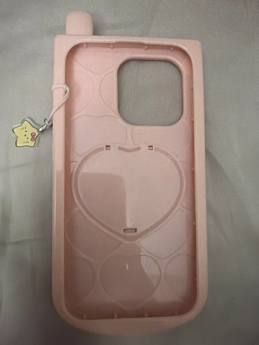 Hello Kitty iPhone case - photo 4