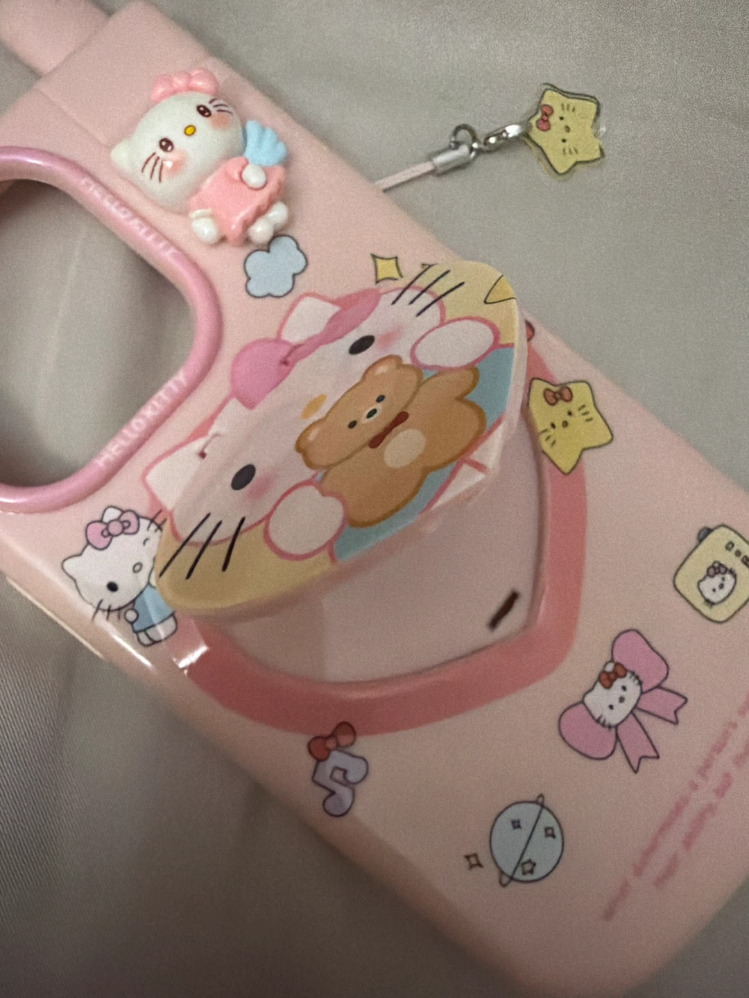 Hello Kitty iPhone case - photo 2