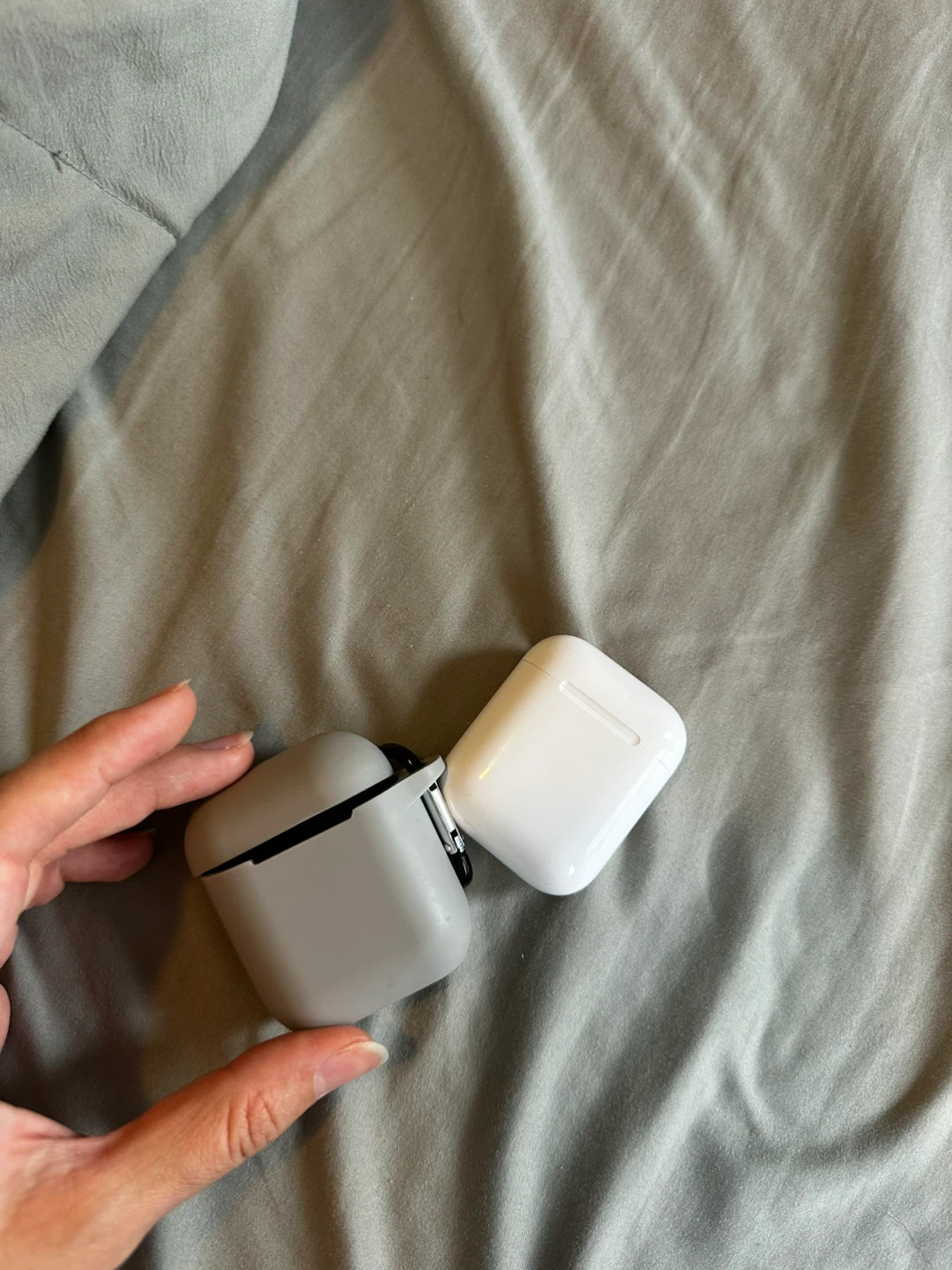 Apple AirPods (2nd generation) - photo 5