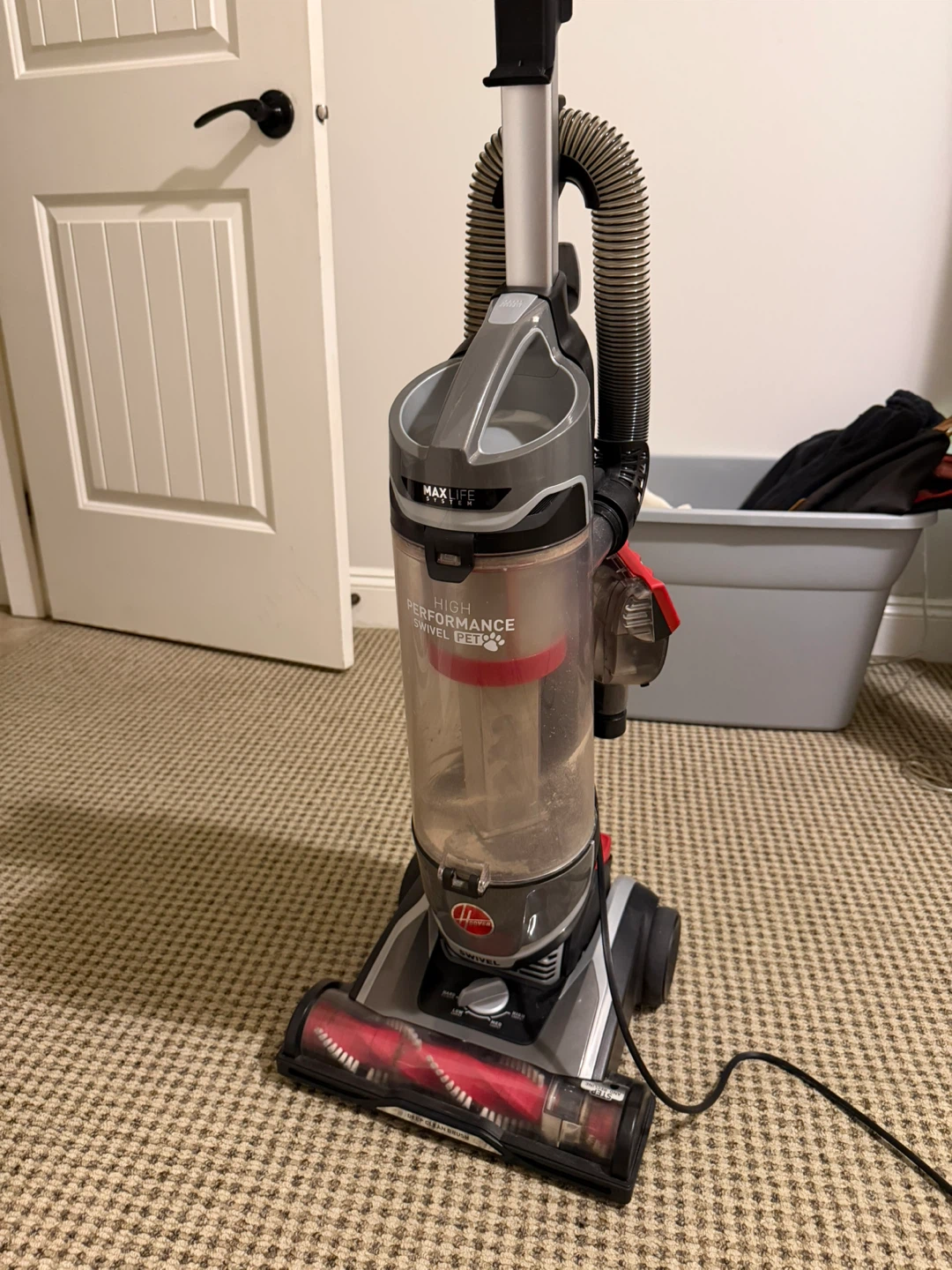 Hoover High Performance Swivel Pet Vacuum - photo 2