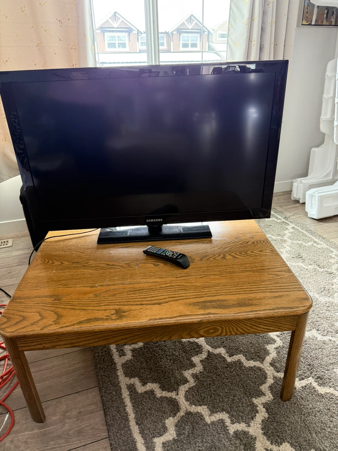 Samsung LN40E550 40-inch 1080p HD TV - photo 3