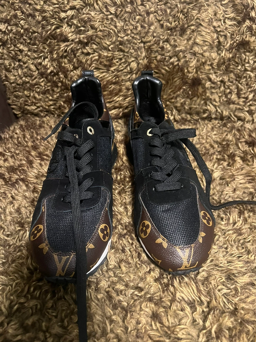 Unisex Stylish designer-inspired sneakers