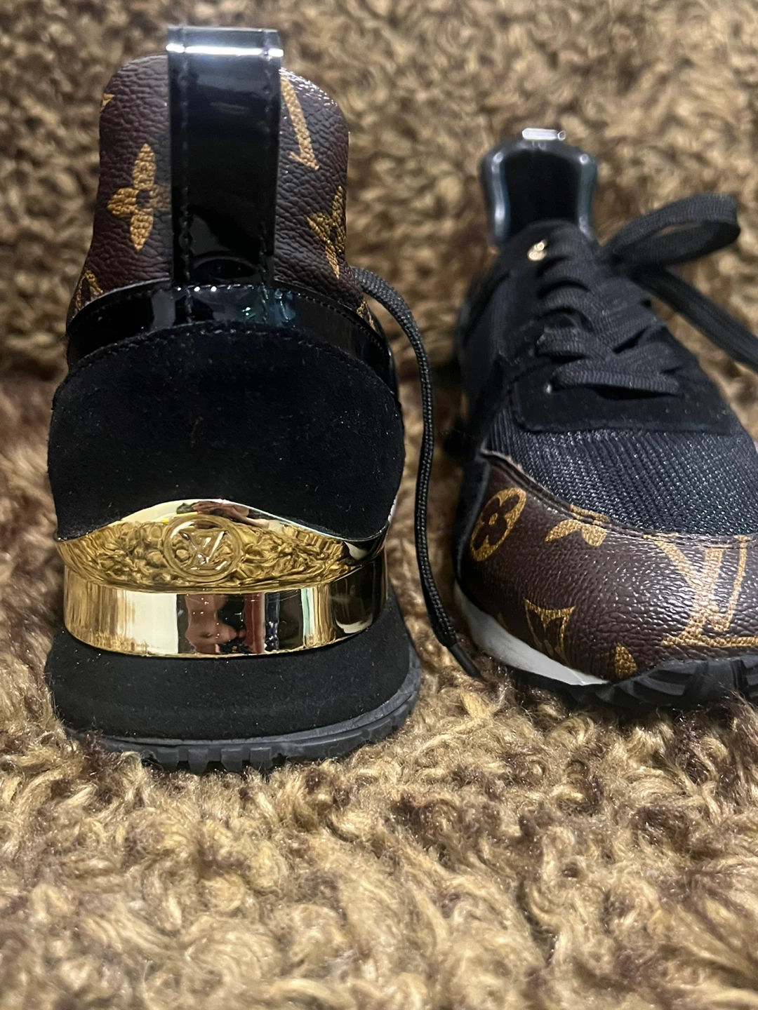 Unisex Stylish designer-inspired sneakers - photo 3