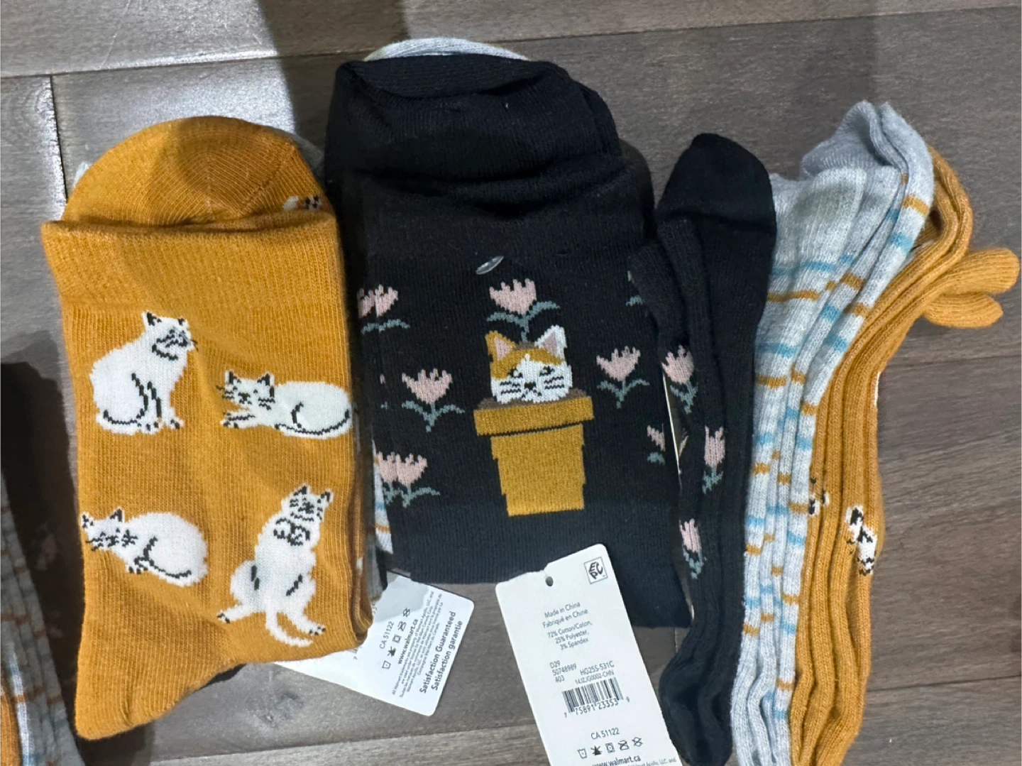 Assorted Women's Crew Socks - 5 Pairs - photo 2
