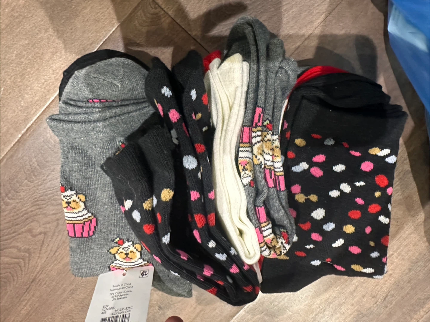 Assorted Women's Crew Socks - 5 Pairs