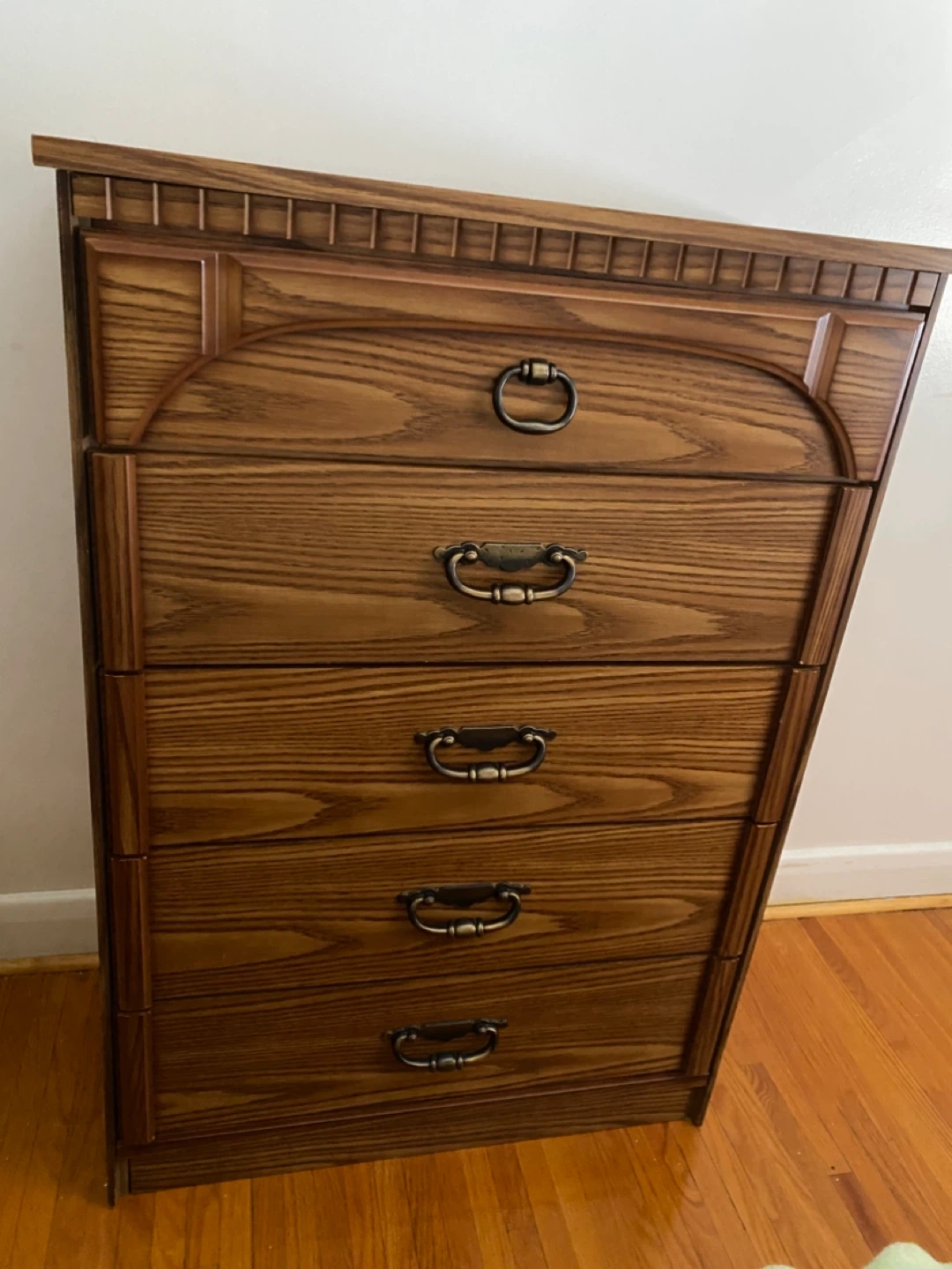 Wooden Dresser with 5 Drawers