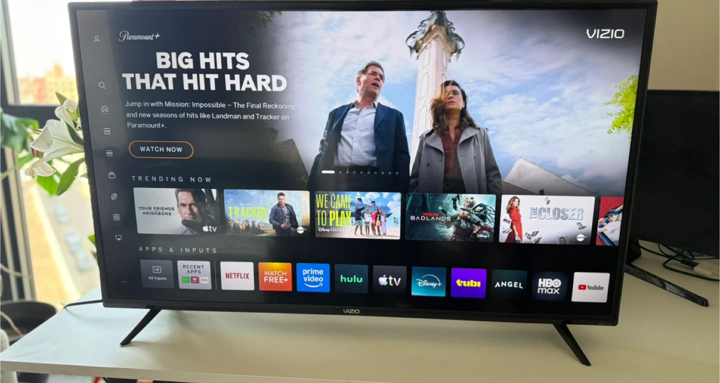 VIZIO Smart TV 40inch - photo 2