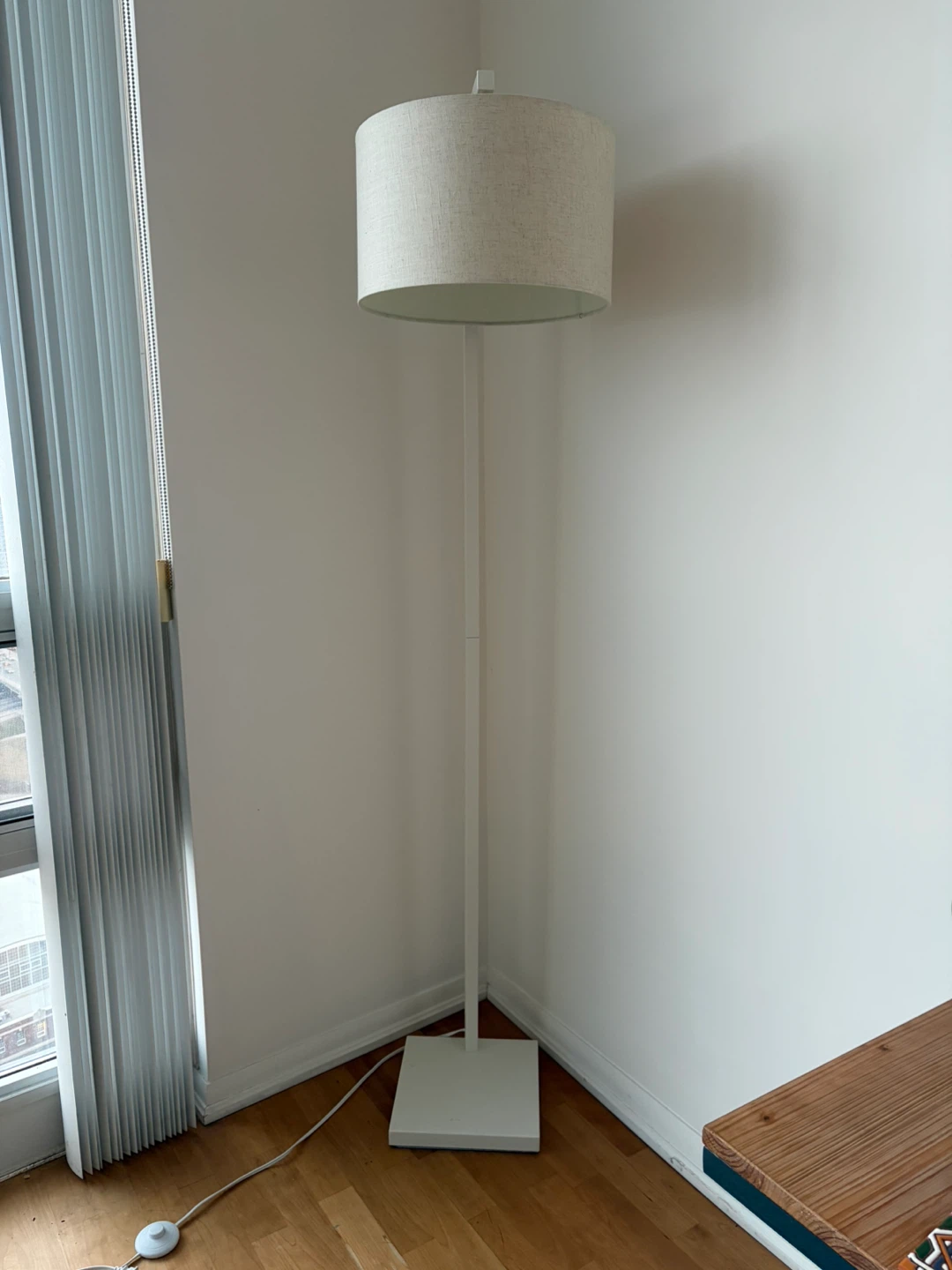 White Floor Lamp with Linen Shade - photo 2