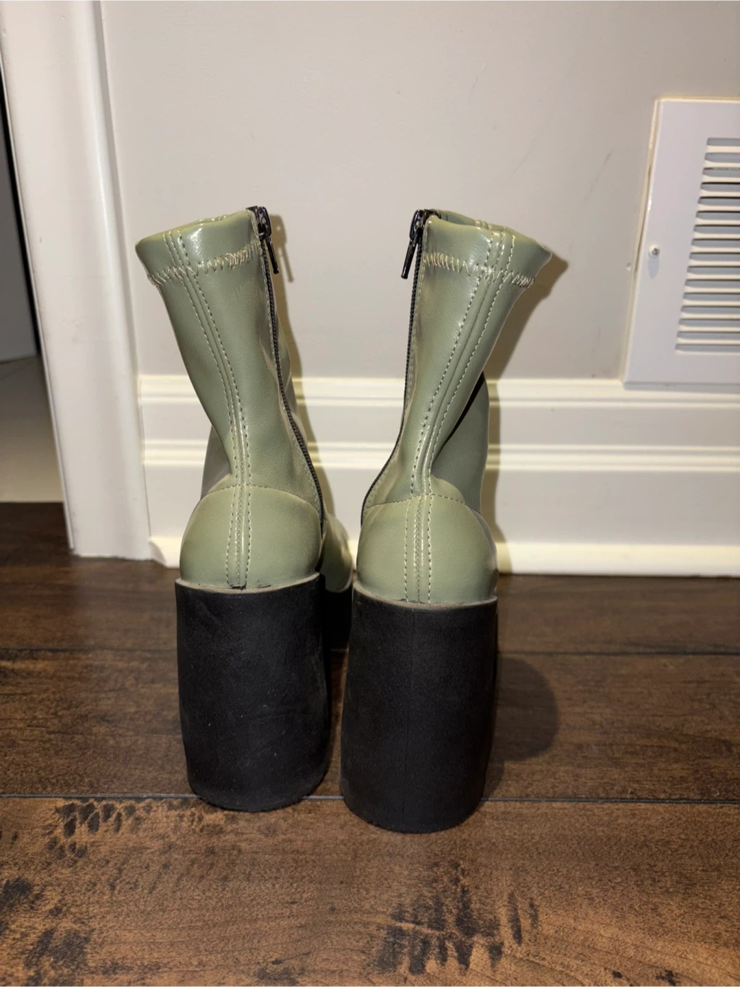 Light Green Platform Boots - photo 2