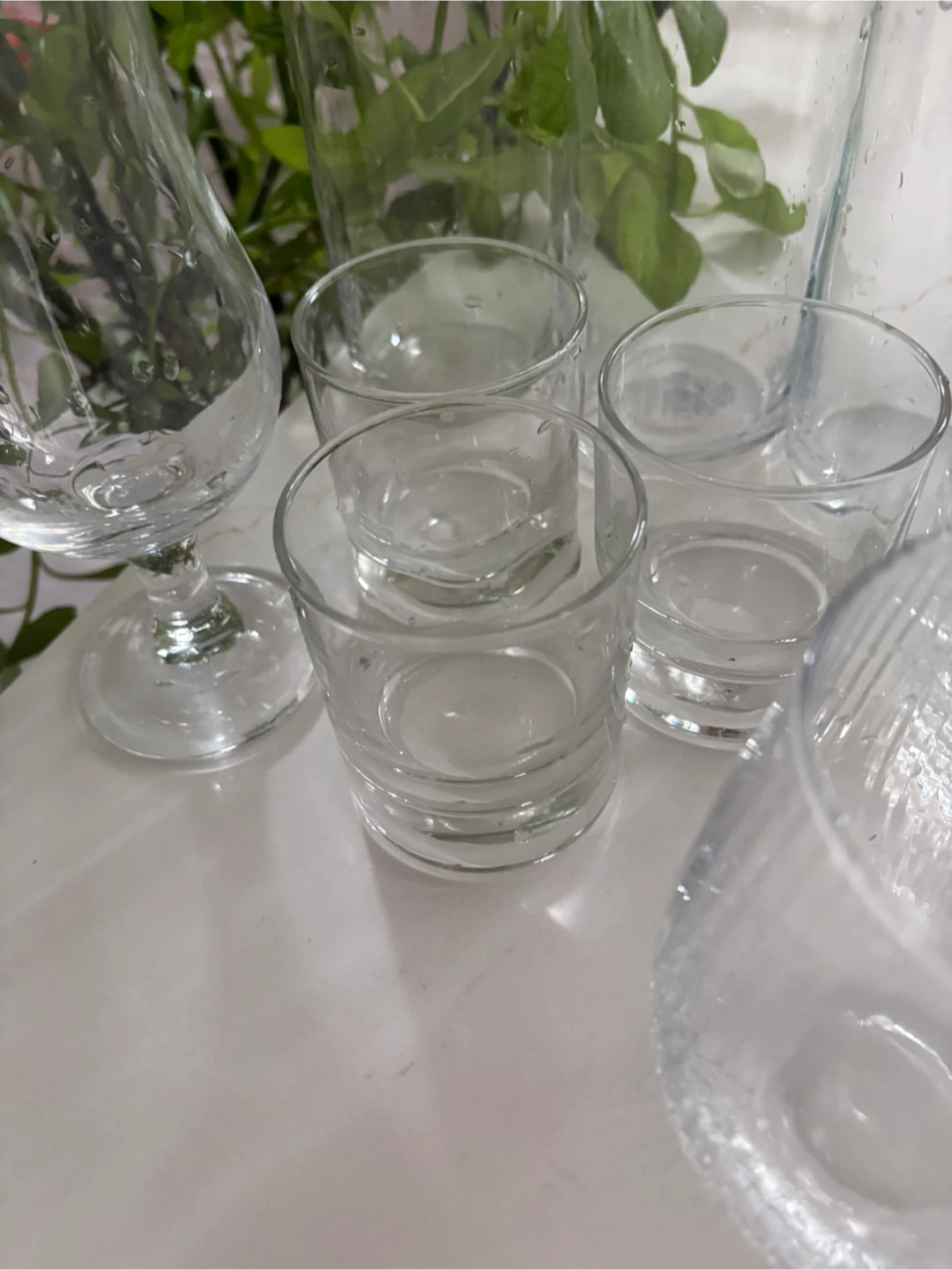 Assorted Glassware Set - photo 2