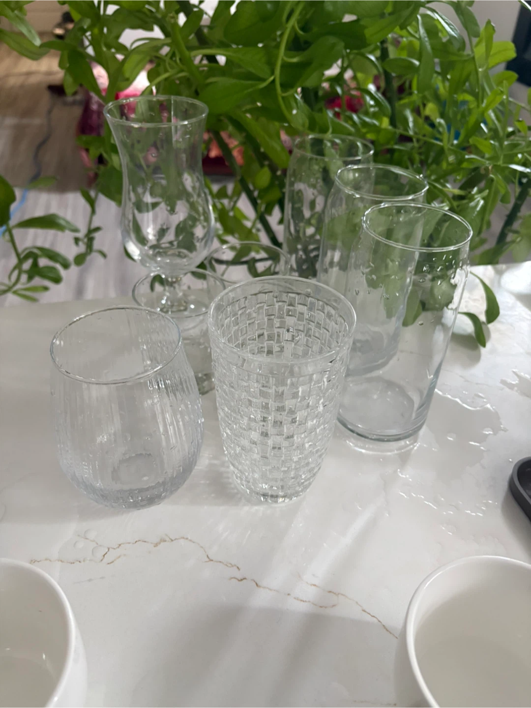 Assorted Glassware Set - photo 3