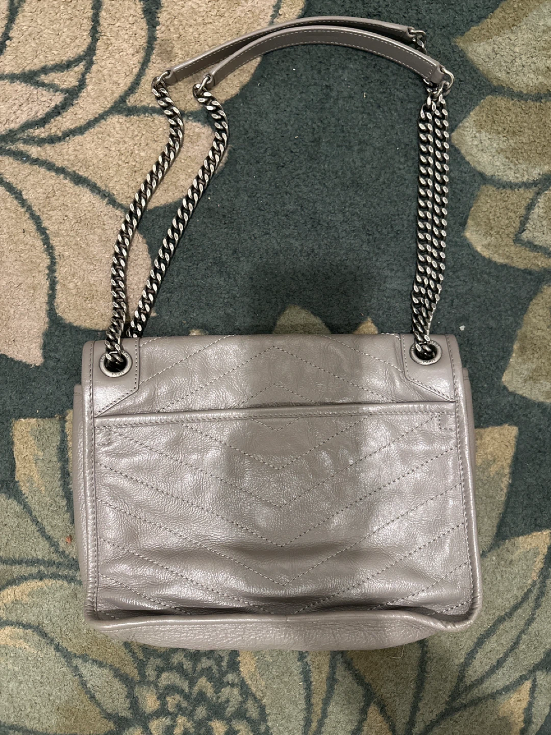 Saint Laurent Grey Leather Shoulder Bag - photo 2