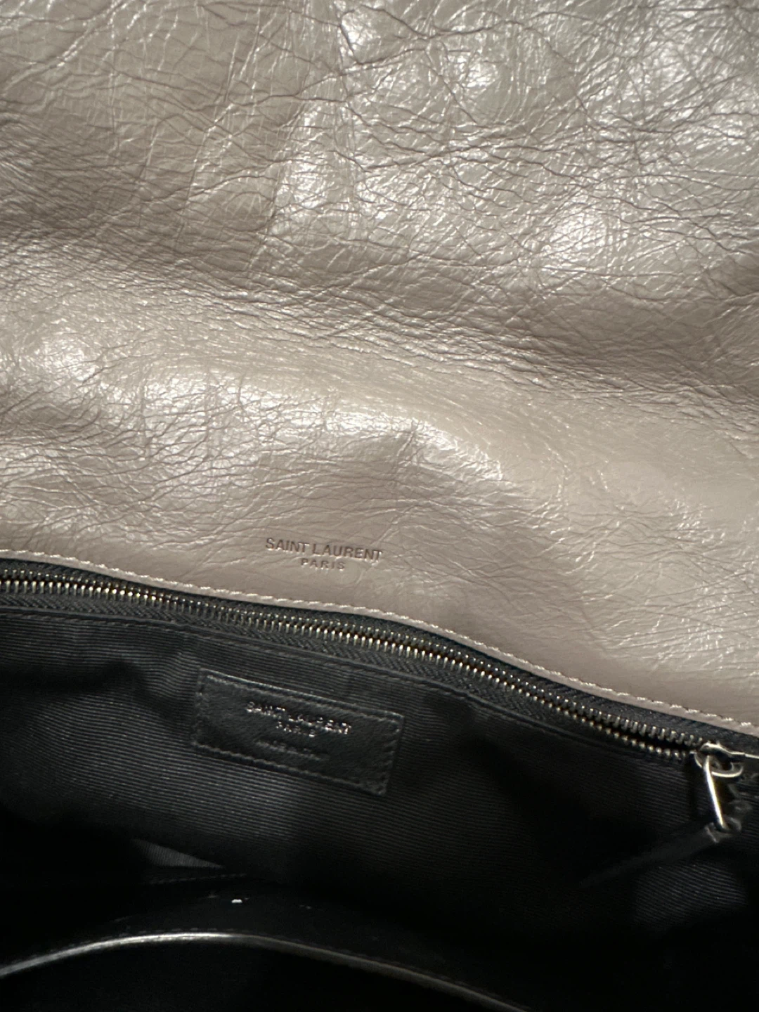 Saint Laurent Grey Leather Shoulder Bag - photo 5