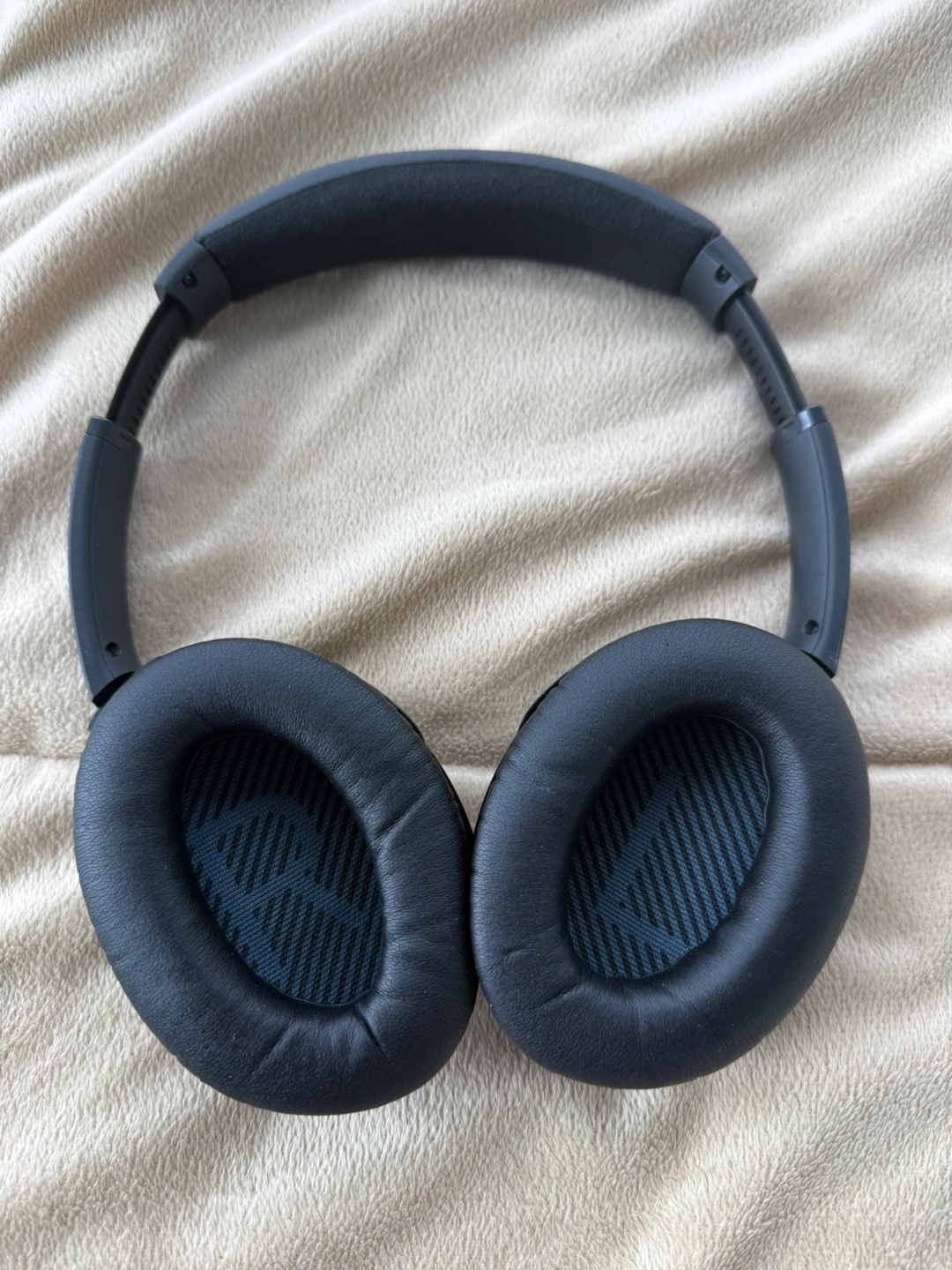Bose QuietComfort 35 II Noise Cancelling Headphones - photo 4
