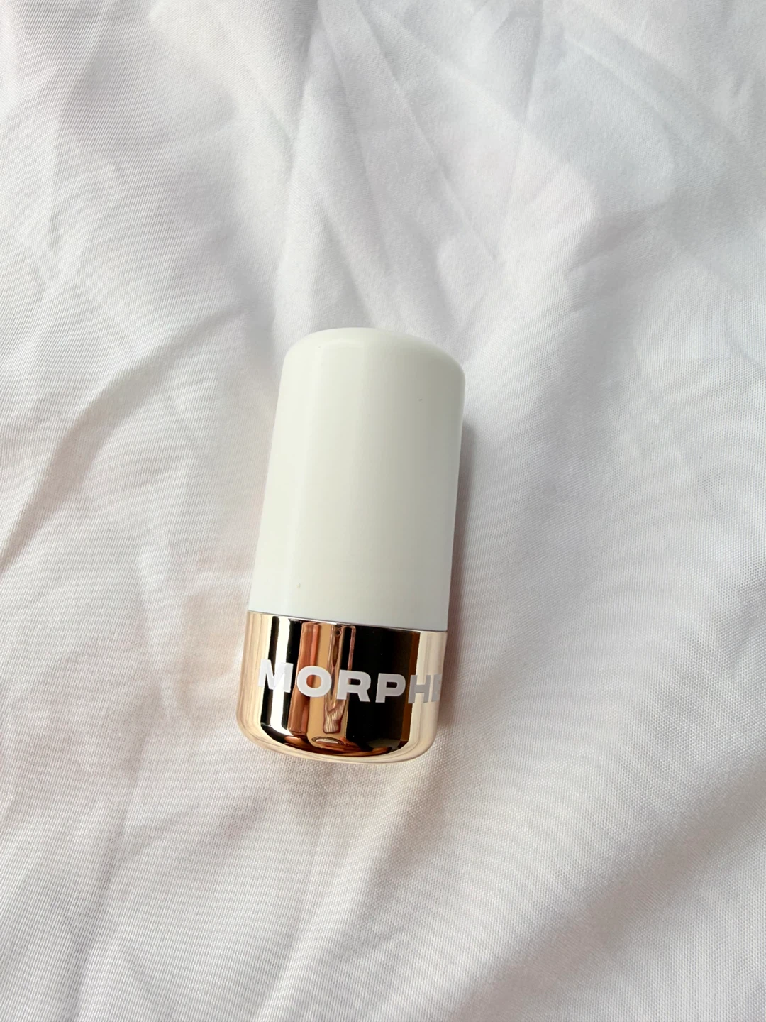 Morphe Dreamlight Gelée Highlighter Stick tone over ice