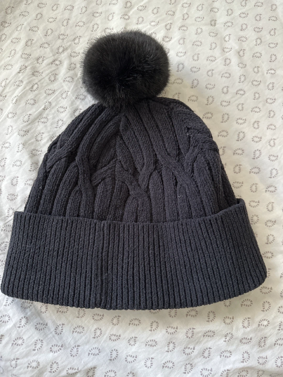 Lululemon Pom Pom Beanie - photo 2