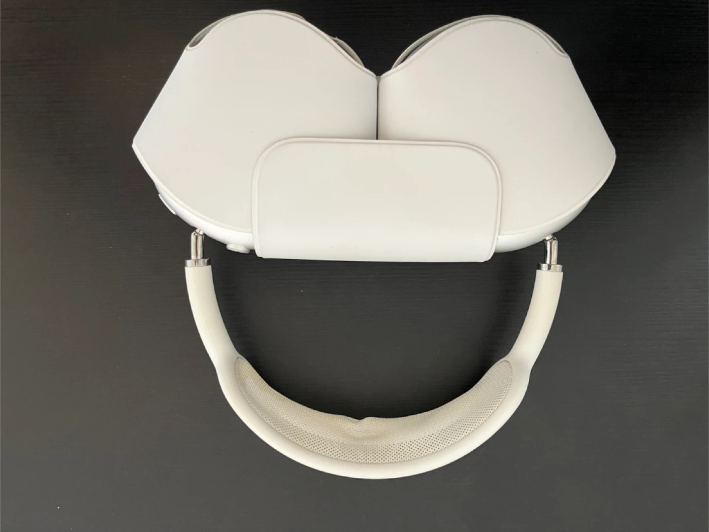Apple AirPods Max Wireless Headphones - Silver