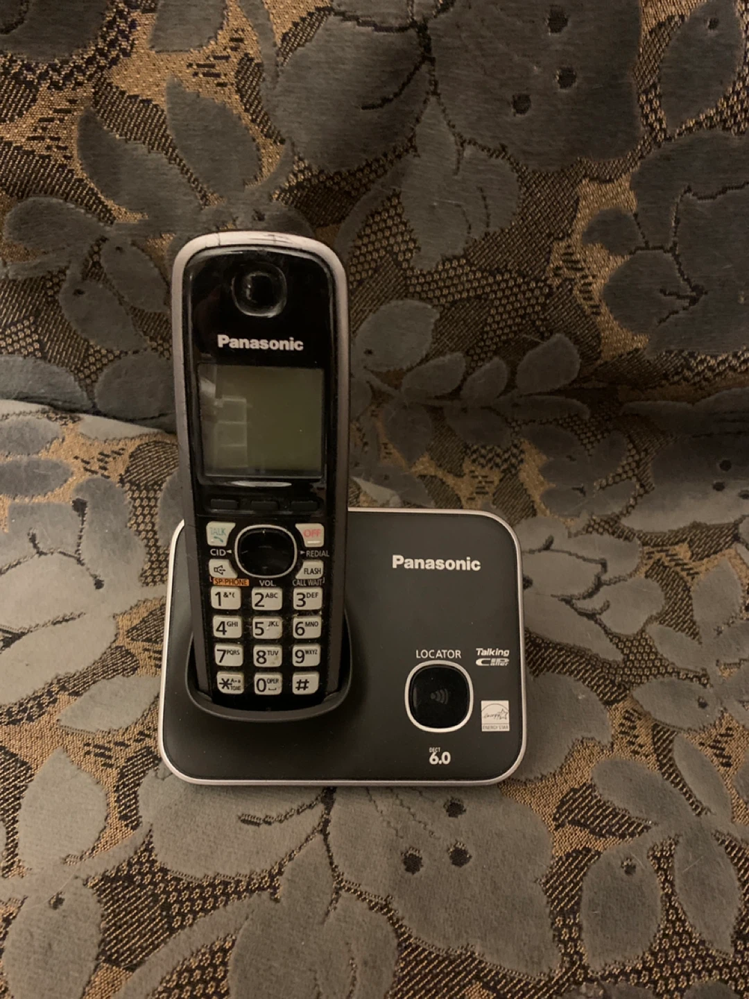 🥕 Panasonic KX-T411C Cordless Phone( missing charging cord)