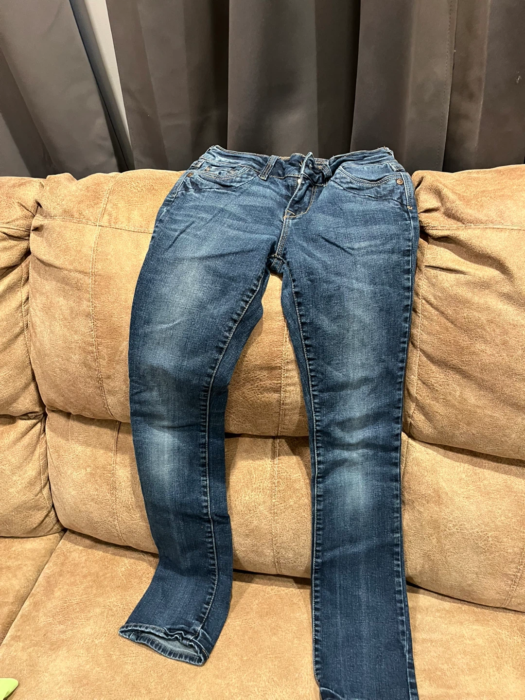 🥕Girls Clothing Bundle - Assorted Pants, Shorts, and Tops🥕 - photo 4