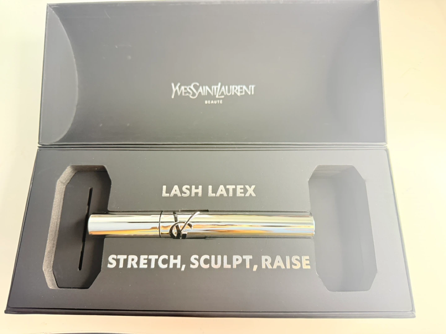 Yves Saint Laurent Lash Latex Mascara