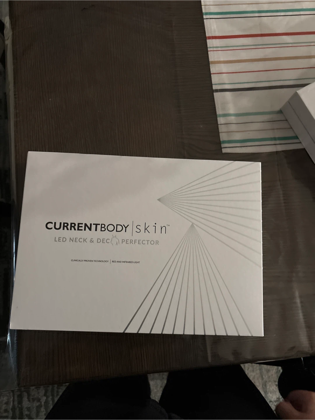 CurrentBody Skin LED Neck & Dec & face Perfector