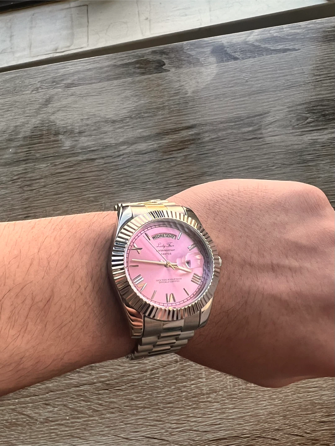 Lucky Fours Watch with Pink Dial santos - photo 3