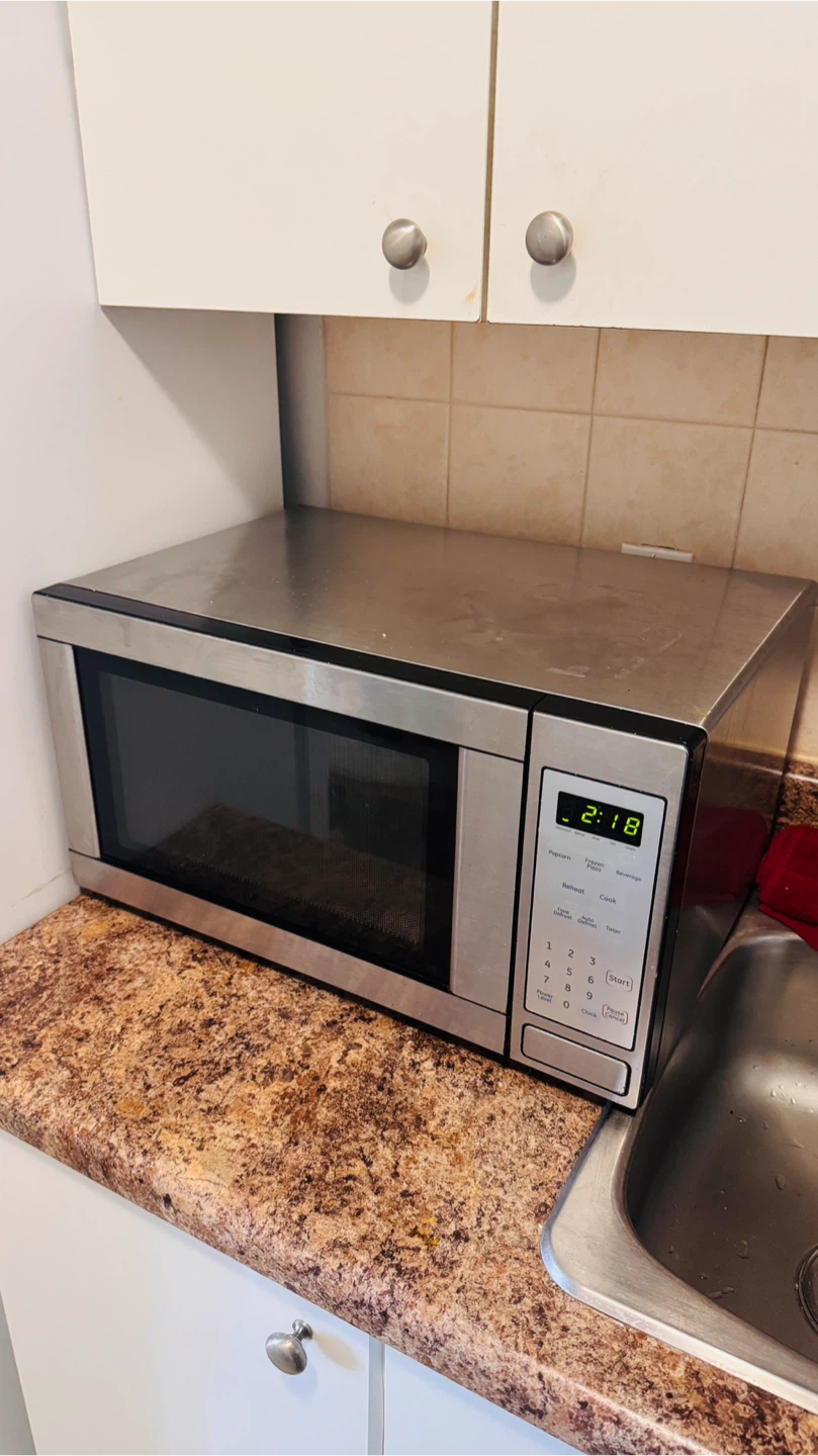Microwave Oven