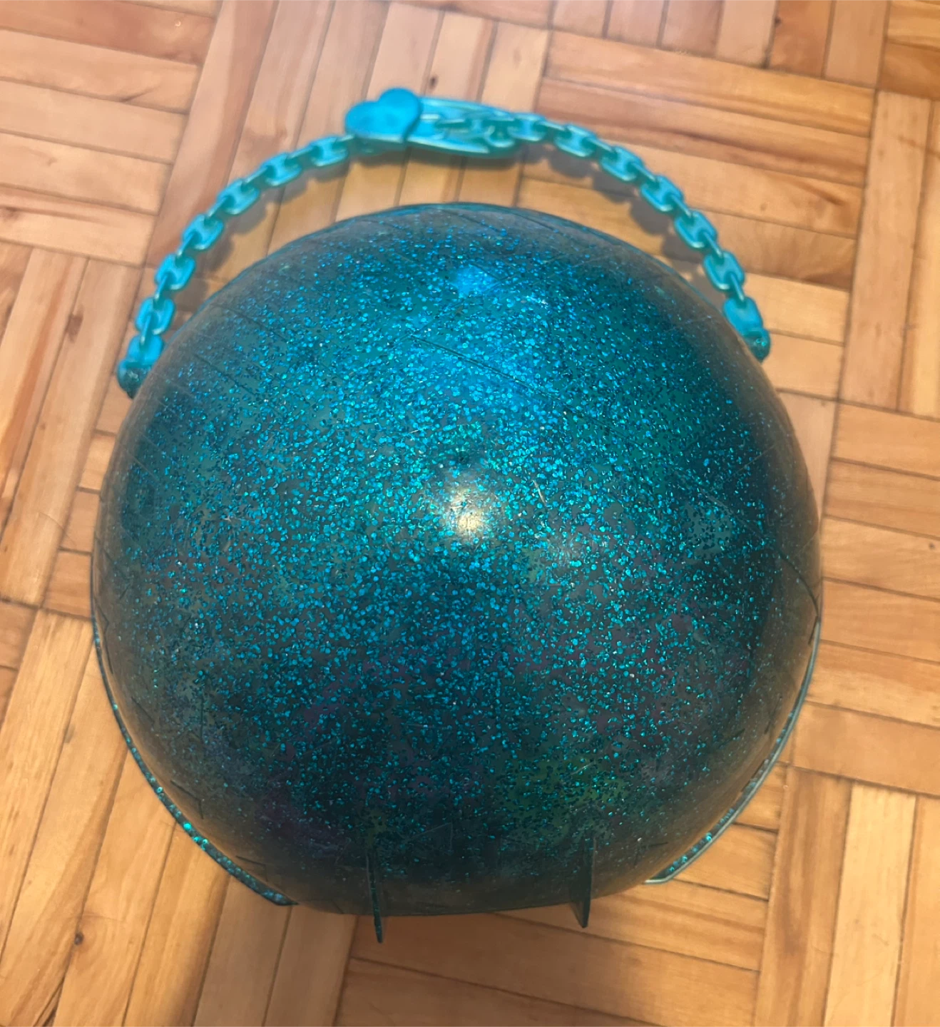 LOL Surprise Glitter Globe & Dolls, animals, and accessories - photo 2