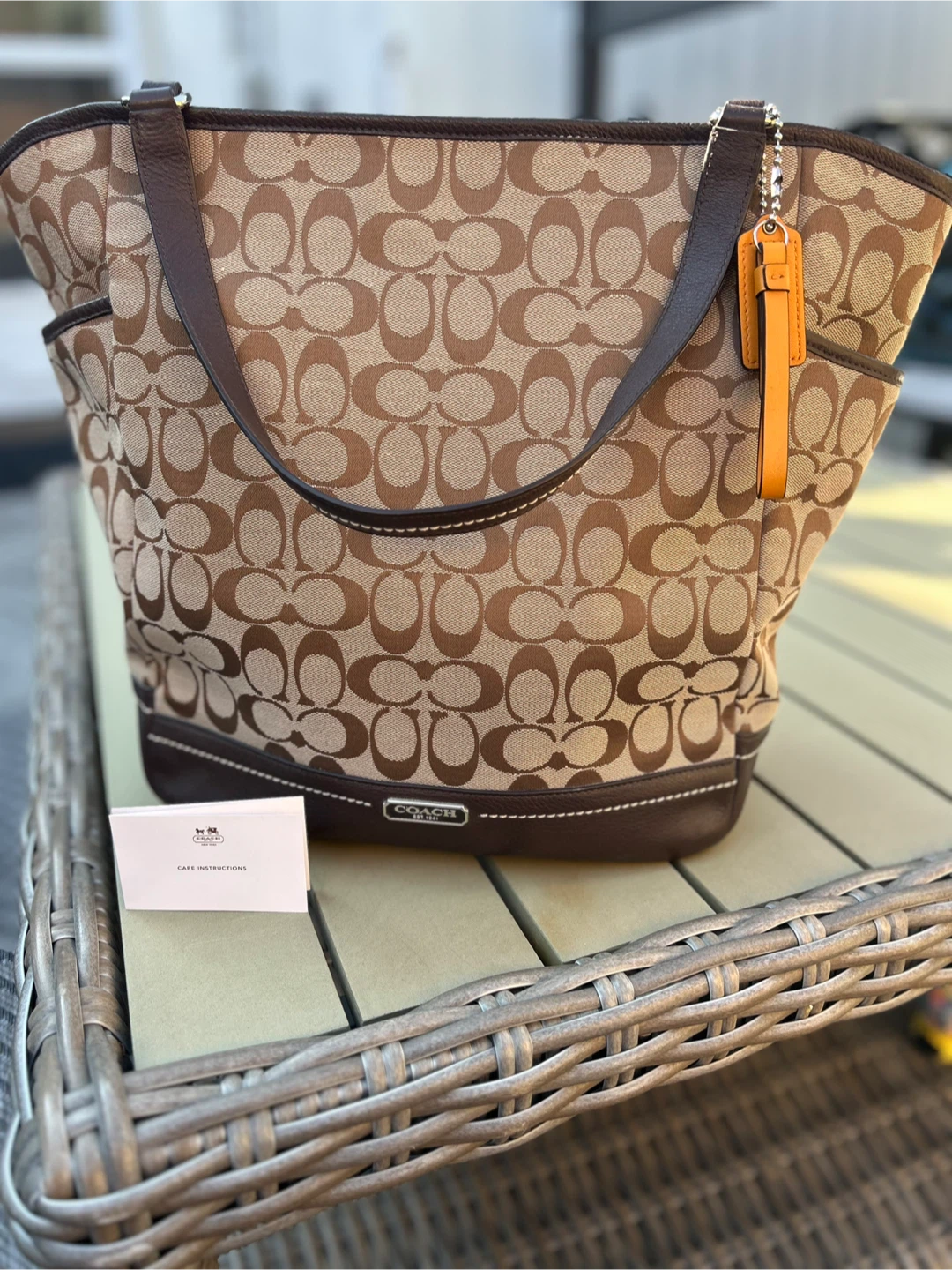Coach Signature Tote Bag
