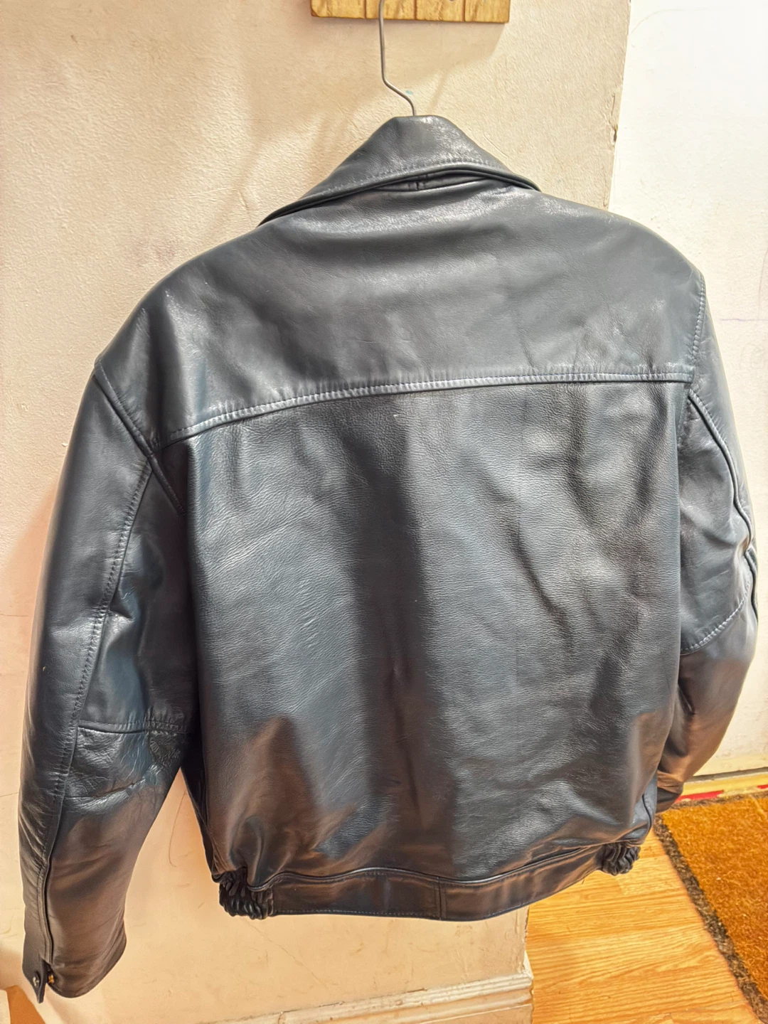 Men's Leather Jacket Size 40 Rotary Club Fort Erie - photo 2