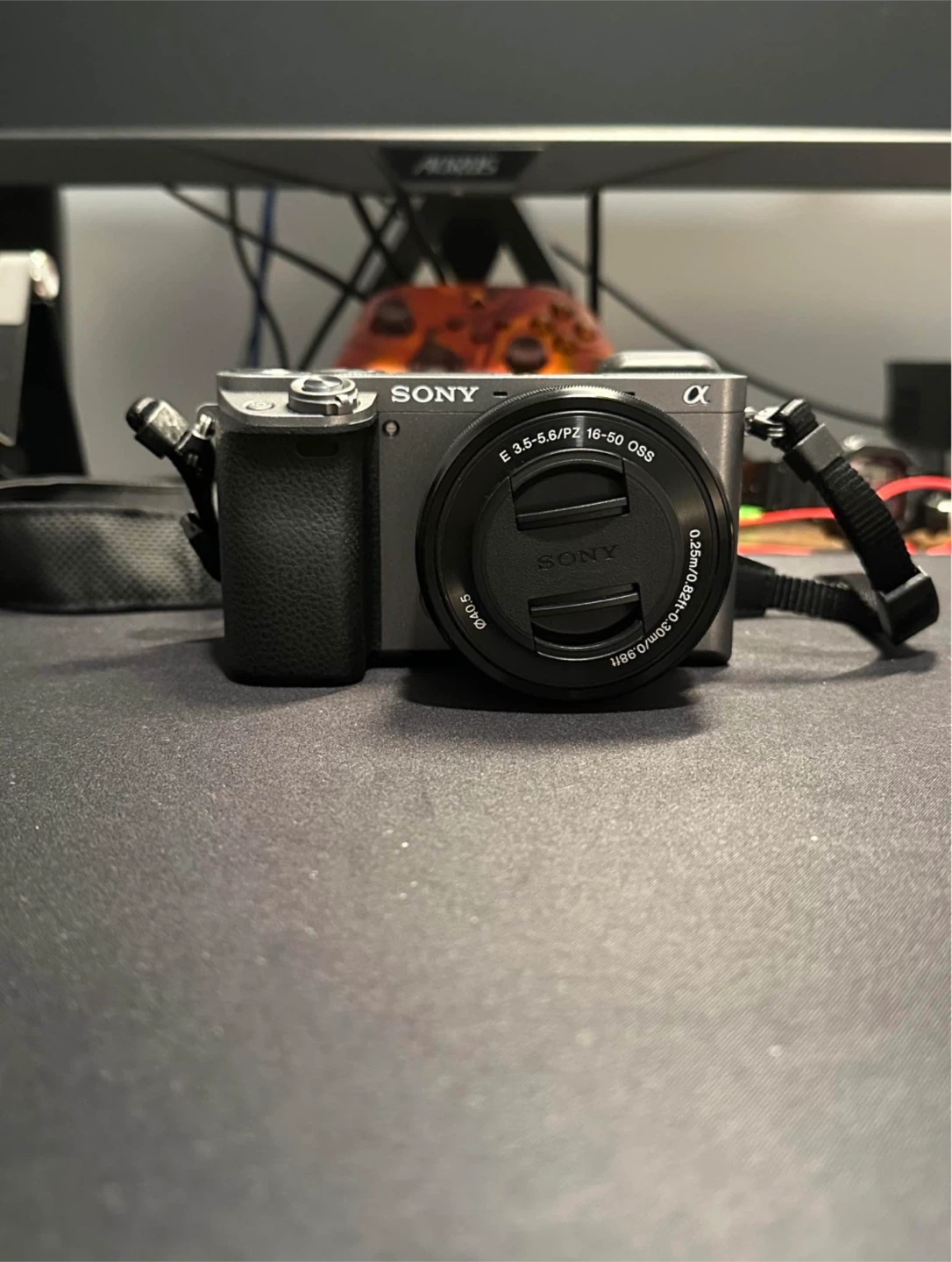 Sony Alpha a6000 Mirrorless Camera with 16-50mm Lens - photo 2